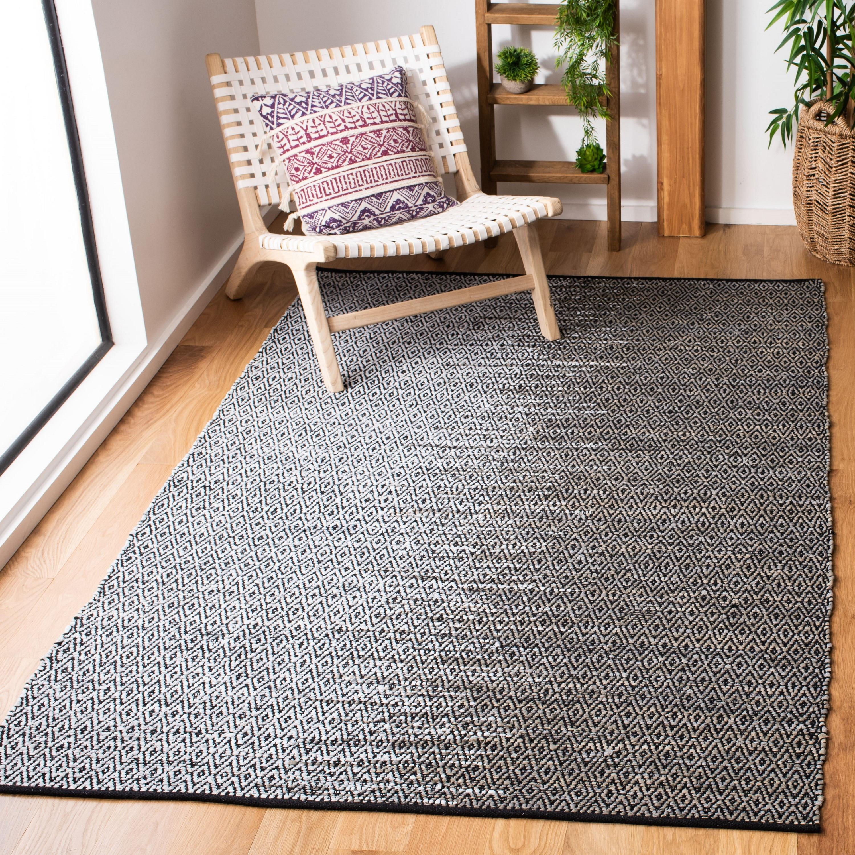 Vintage Leather VTL388 Hand Woven Indoor Area Rug - Light Grey/Grey - 4'x6' - Safavieh