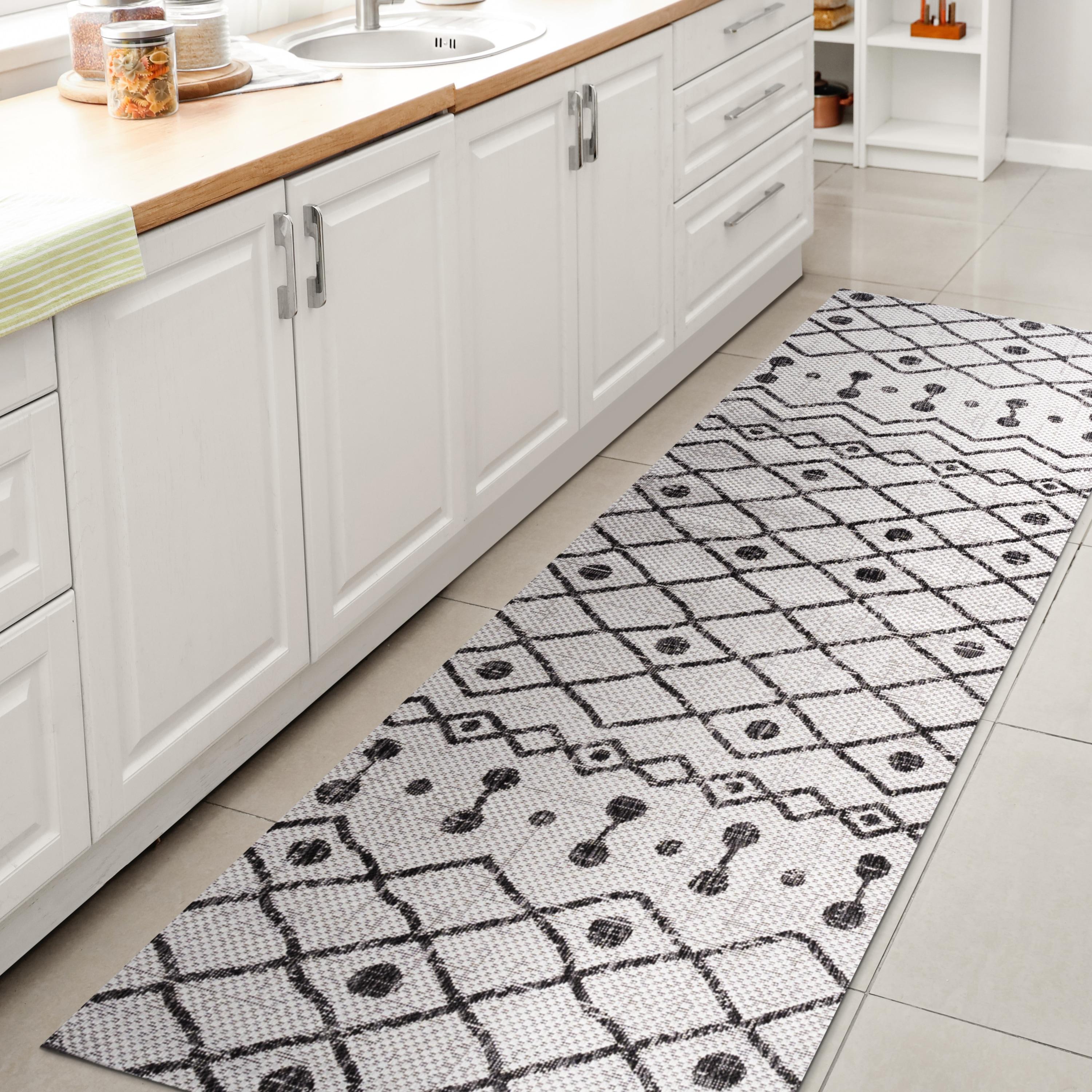 2'x10' Nokat Modern Bohemian Styled Indoor/Outdoor Runner Rug, Ivory/Black - JONATHAN Y