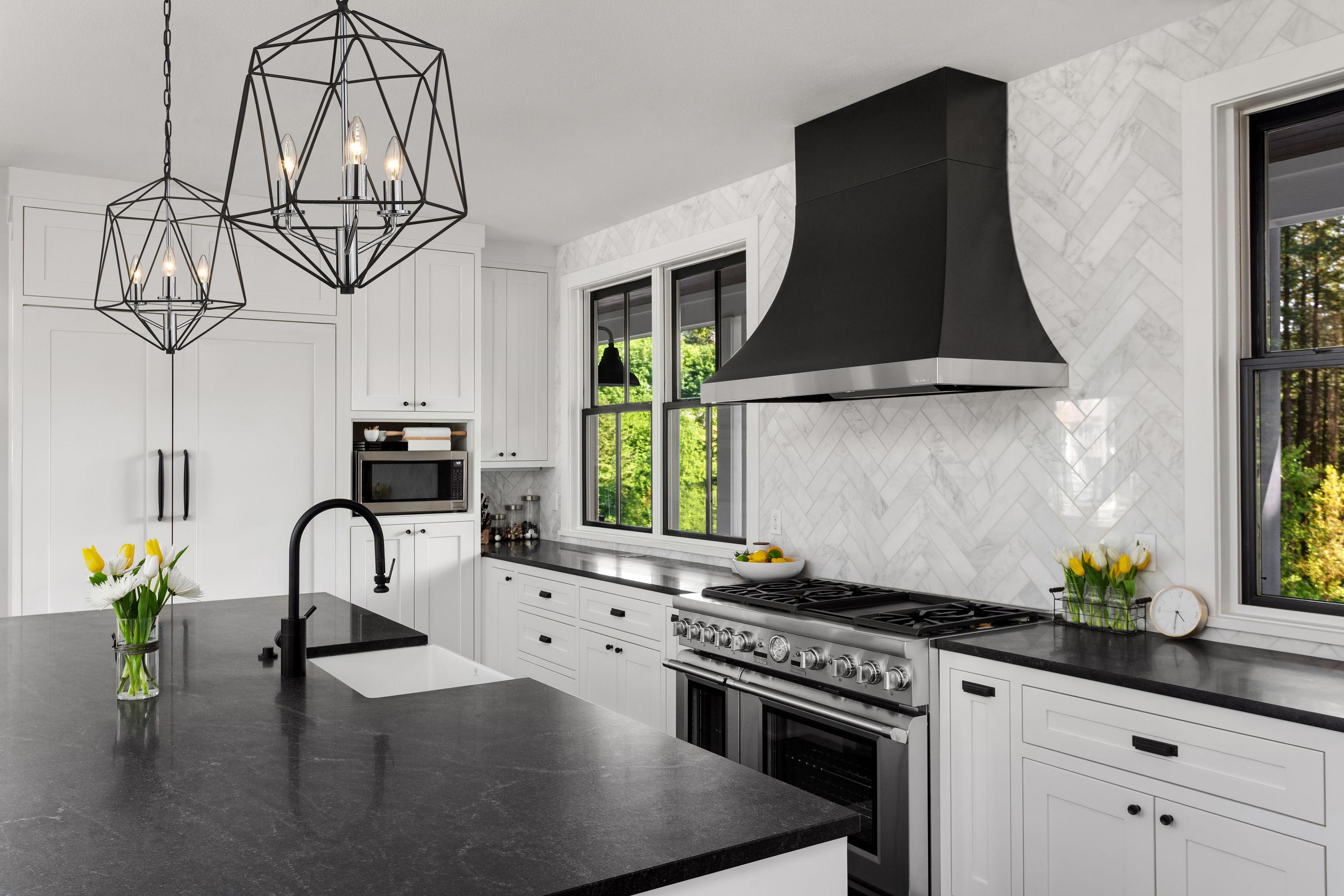 Z-Lite Geo 3 - Light Chandelier in  Matte Black/Chrome