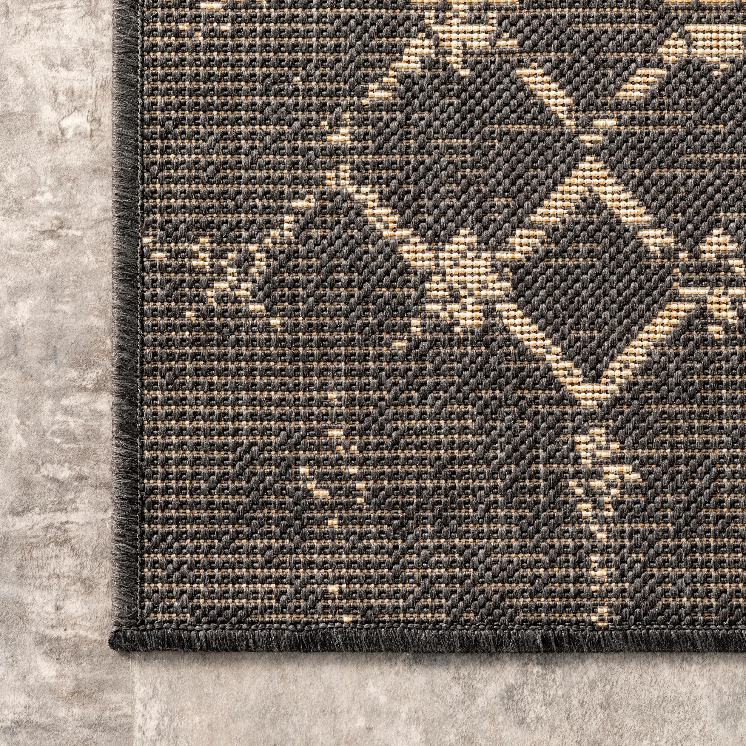 Nuloom Grayson Moroccan Trellis Indoor and Outdoor Area Rug, Gray, 6'7"x9'