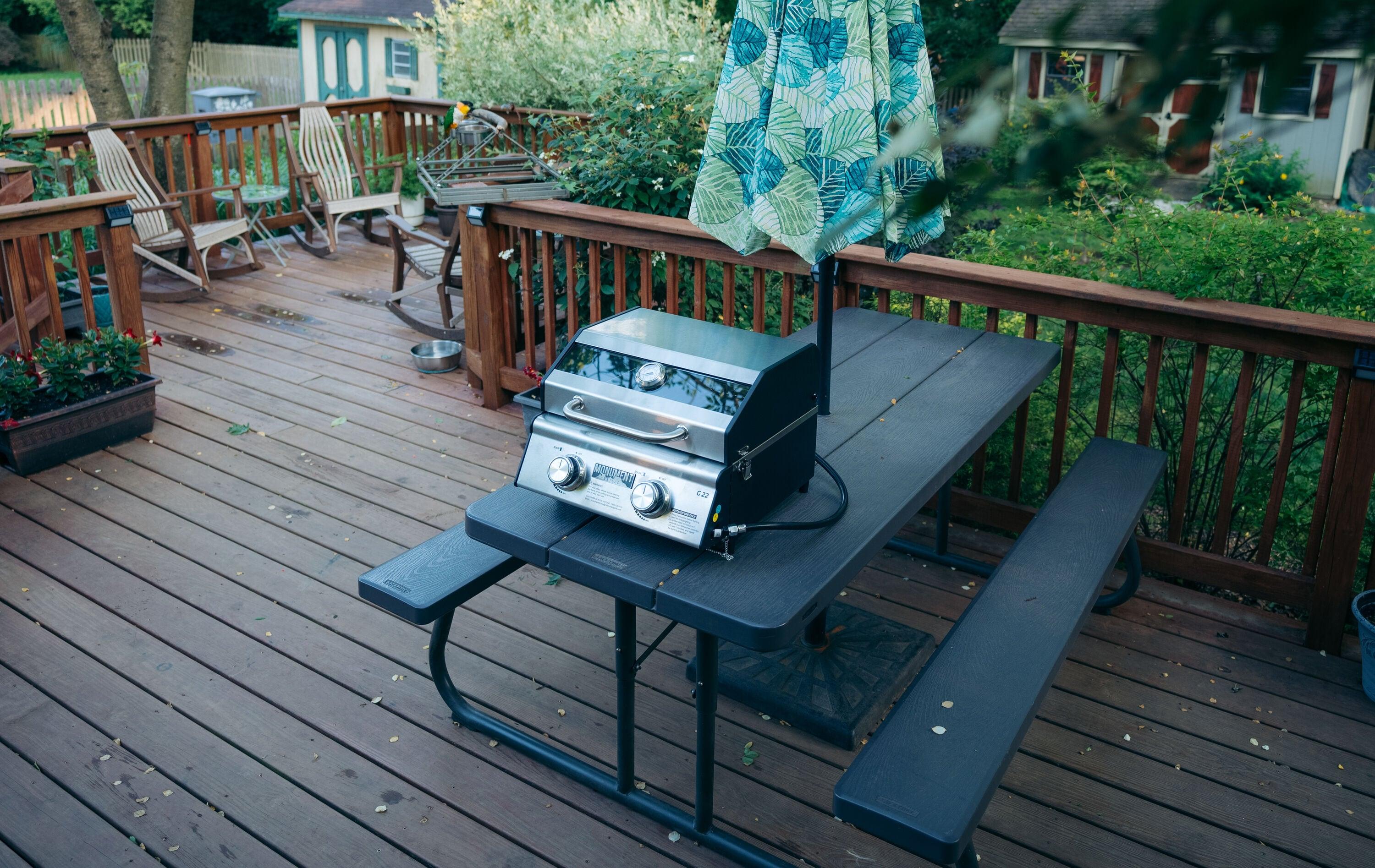 Monument Grills, Clearview 2 - Burner Portable Stainless Liquid Propane 15000 BTU Gas Grill