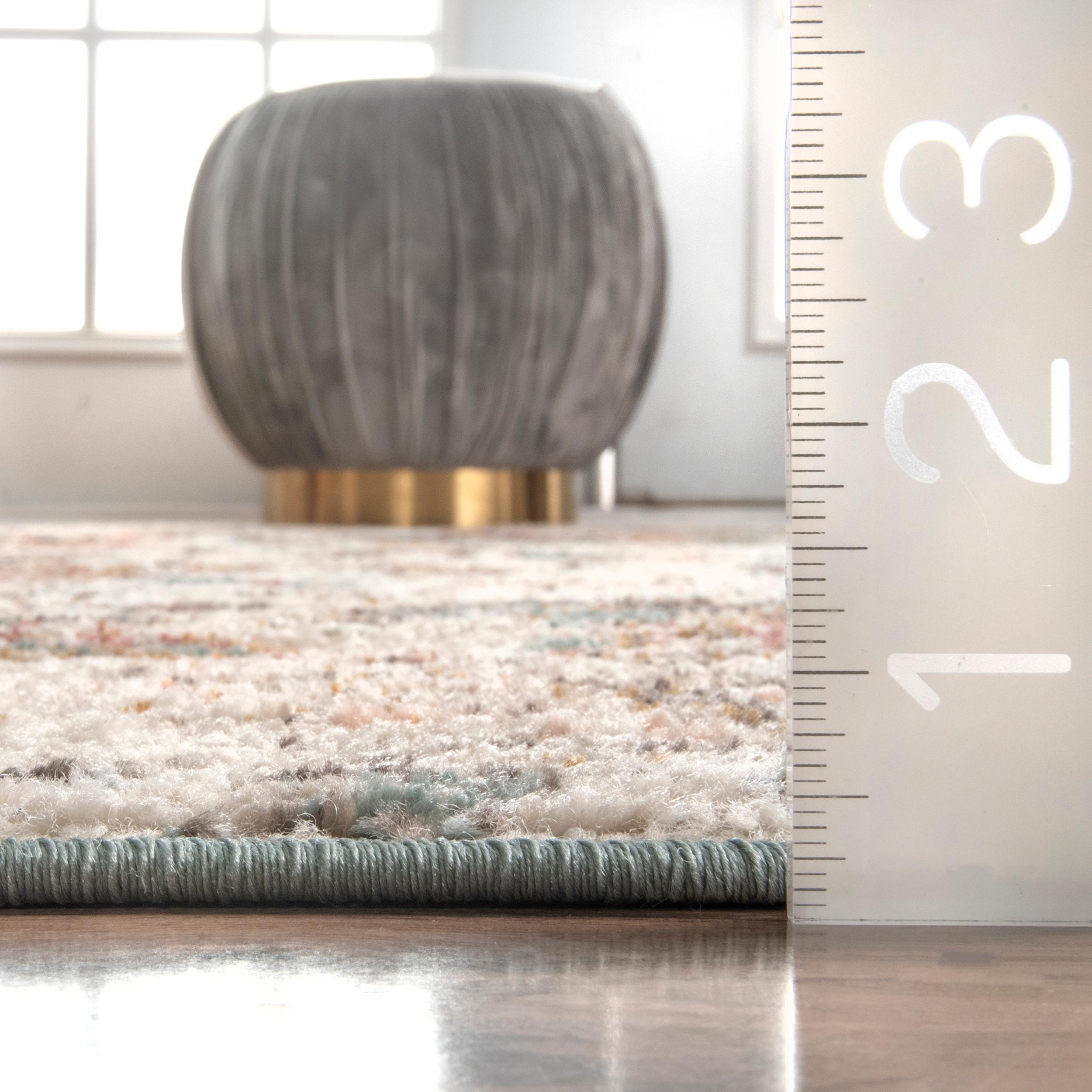 Nuloom 5 Round Justine Vintage Medallion Indoor Area Rug, Beige, Faded Persian Design, Stain Resistant, BedroomLiving Room, Kitchen,