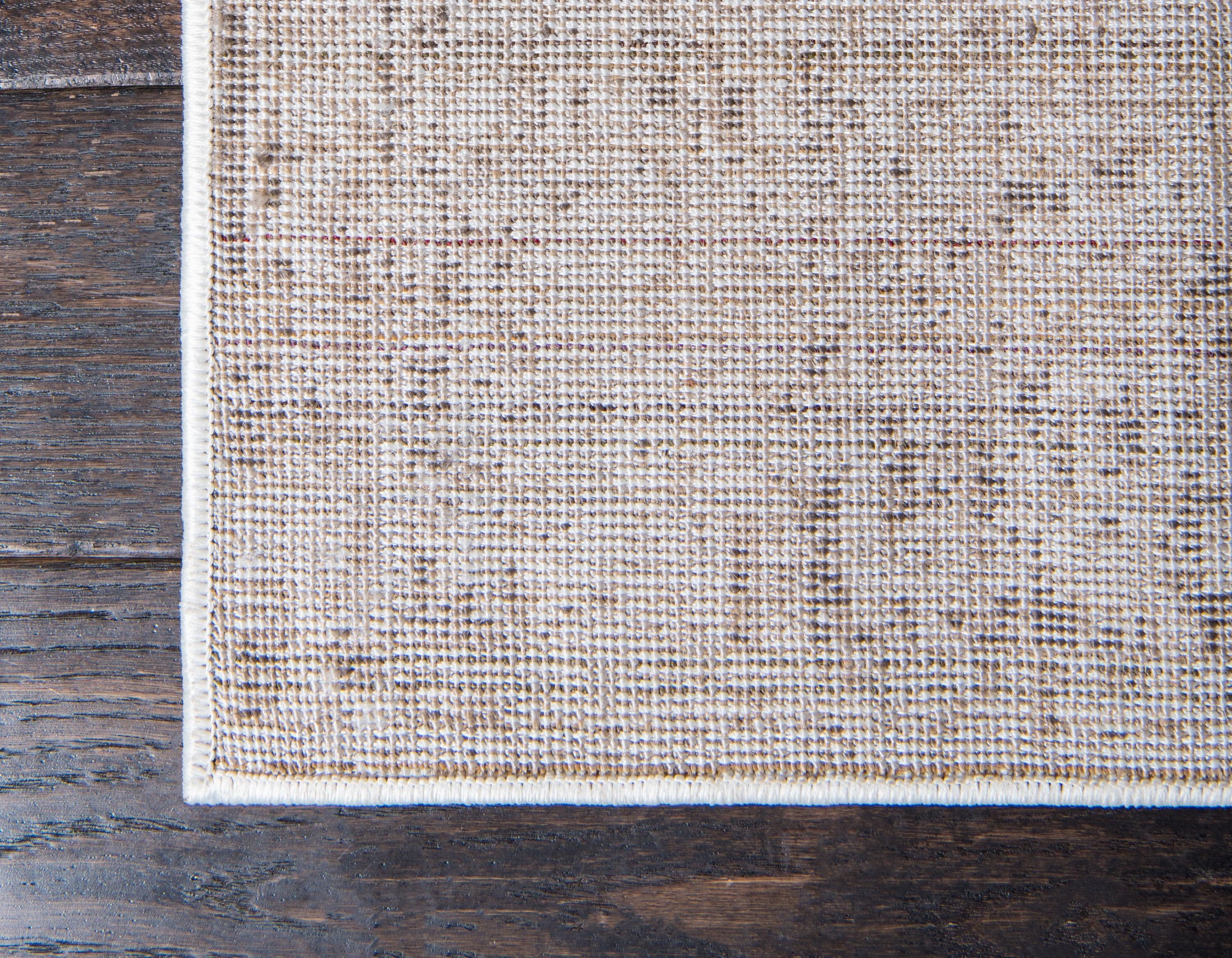 Unique Loom 3' 3 x 5' 3 Sofia Casino Beige Area Rug