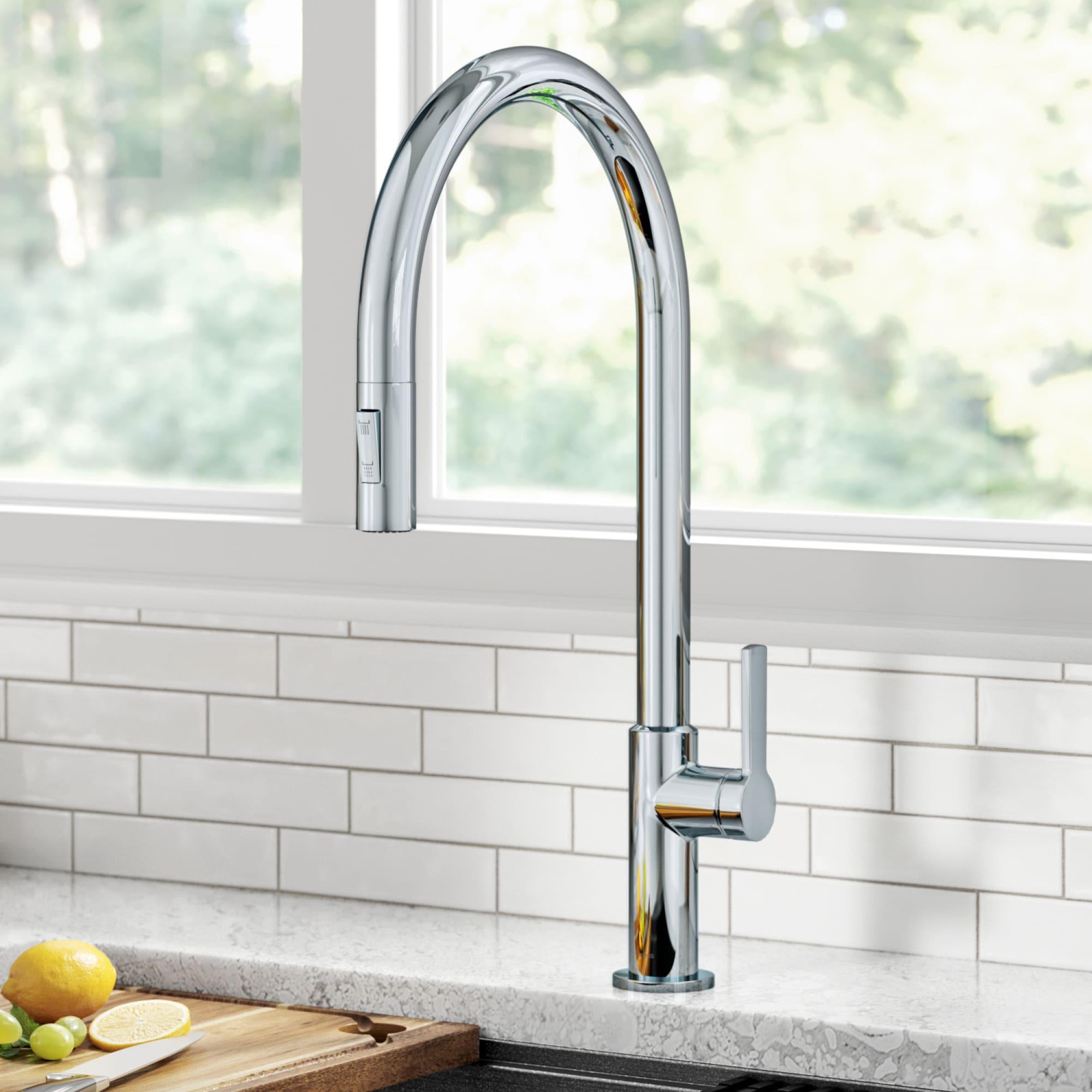 Oletto Pull Down Single Handle Kitchen Faucet