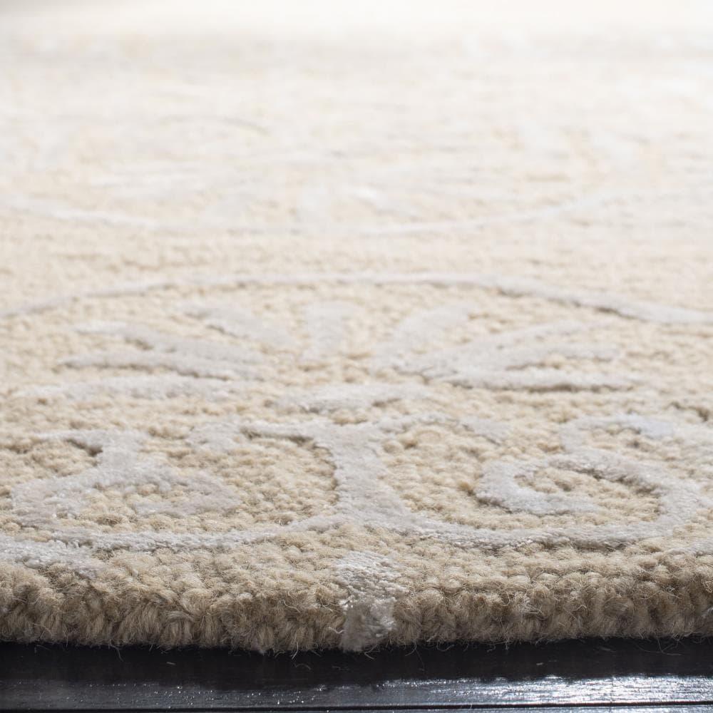 Safavieh Bella Hand Tufted Wool Floral Rug