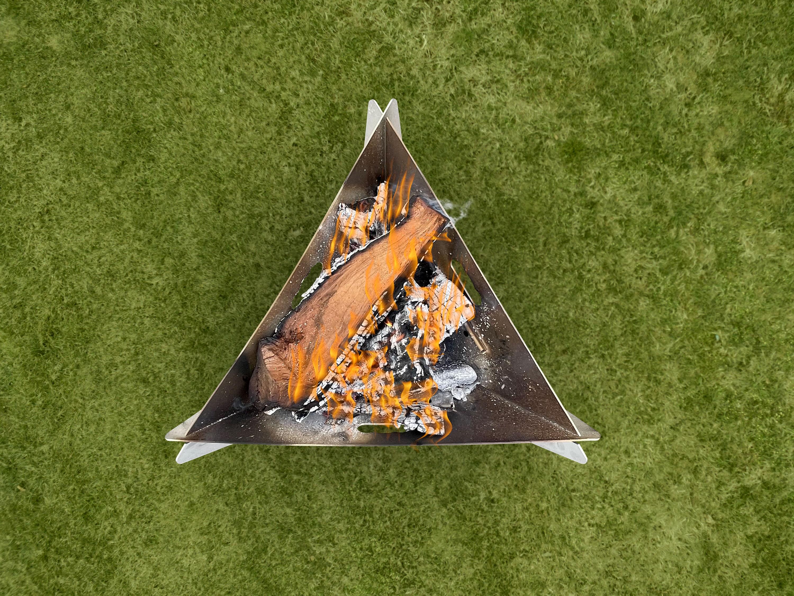 The Vulcan Steel Fire Pit Steel Charcoal/Wood Fire pit