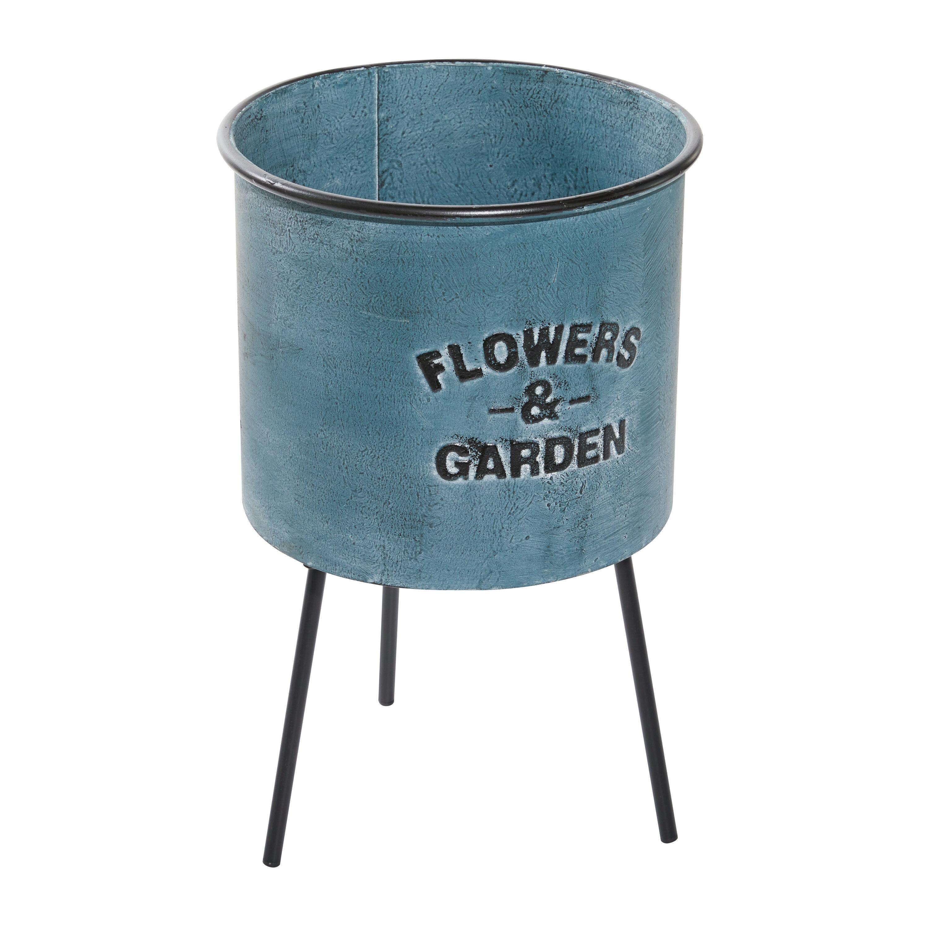 DecMode 20", 18", 16"H Indoor Outdoor Multi Colored Metal Planter with Flowers And Garden Text (3 Count)