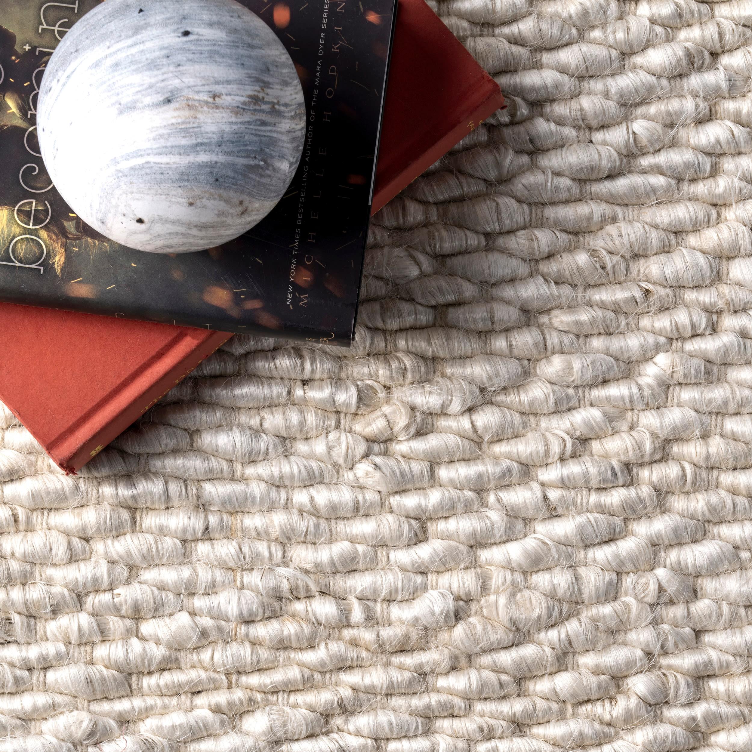 Nuloom Hailey Solid 4x6 Jute Indoor Area Rug for Dining Room Rug Neutral Rug Living Room Rug Kitchen, Off White