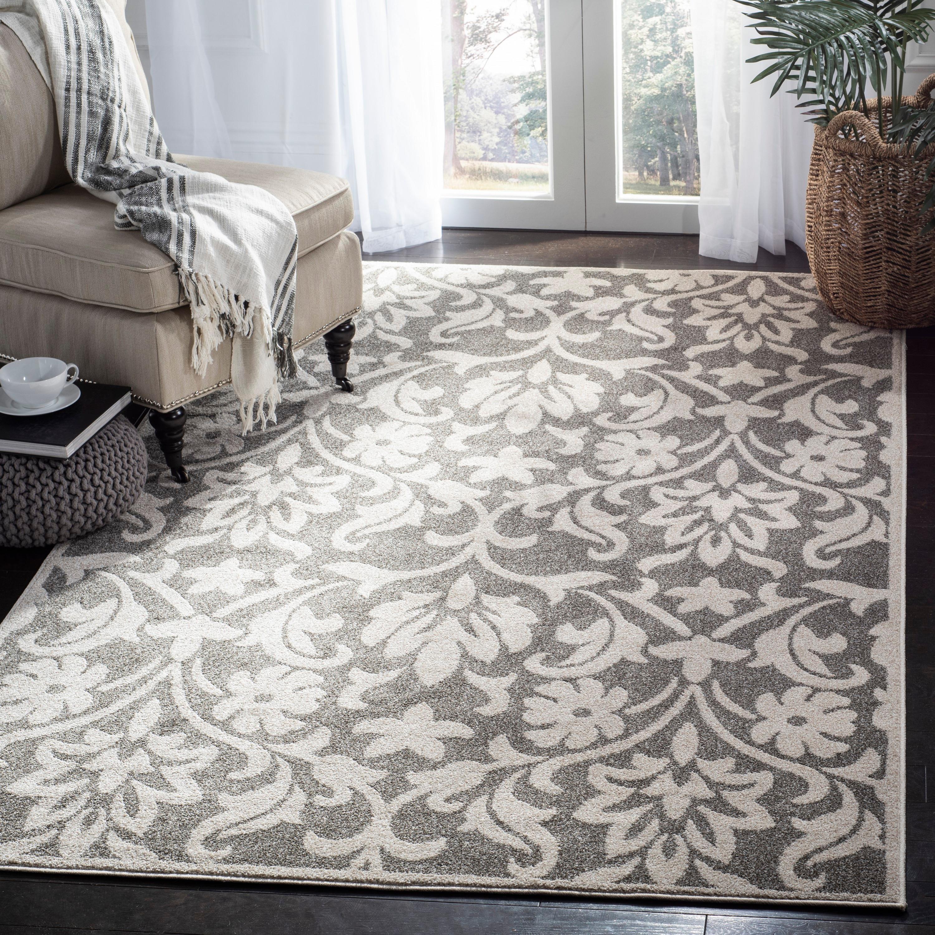 SAFAVIEH Amherst Jerrald Geometric Area Rug, Dark Grey/Beige, 7' x 7' Square
