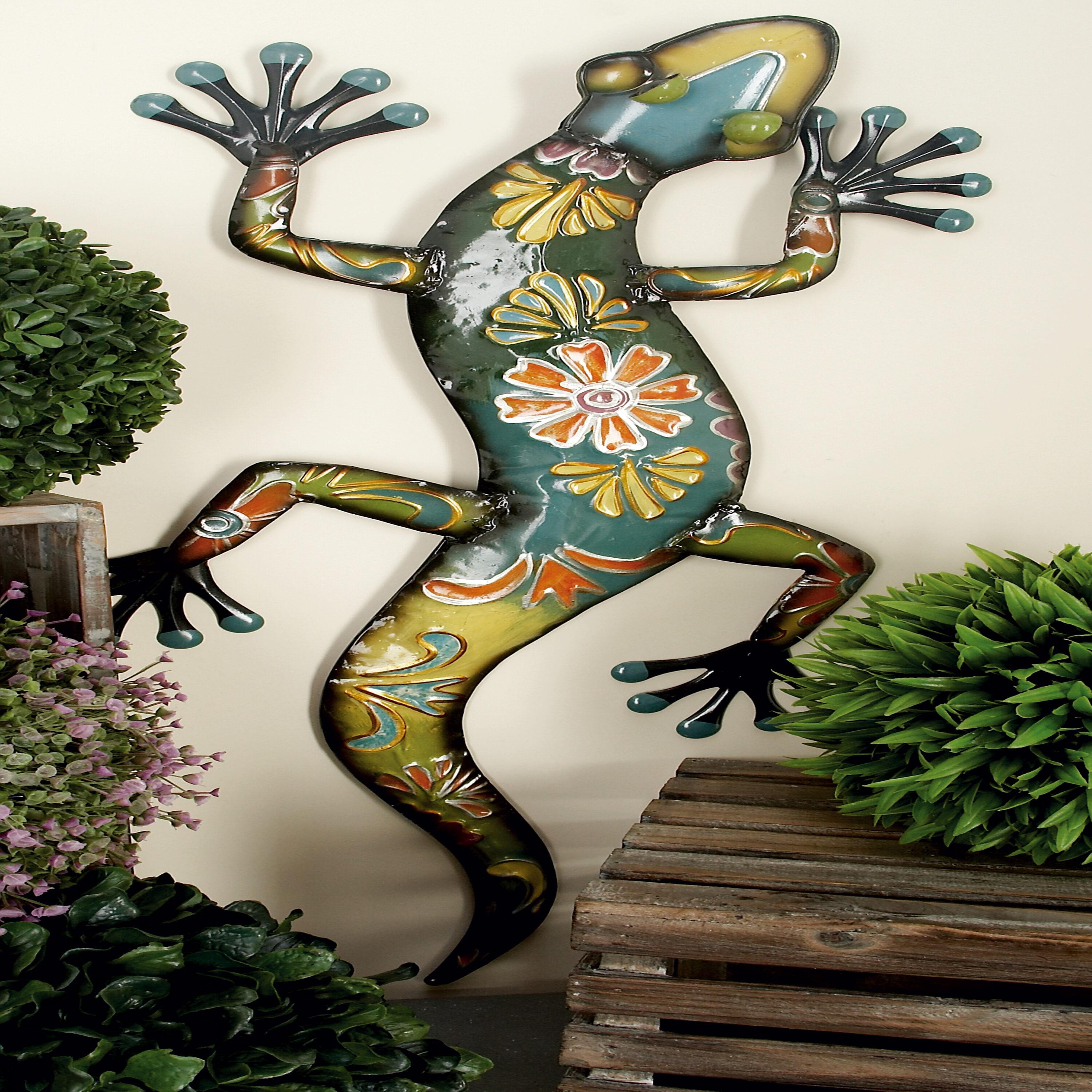 DecMode Multi Colored Metal Indoor Outdoor Lizard Wall Decor