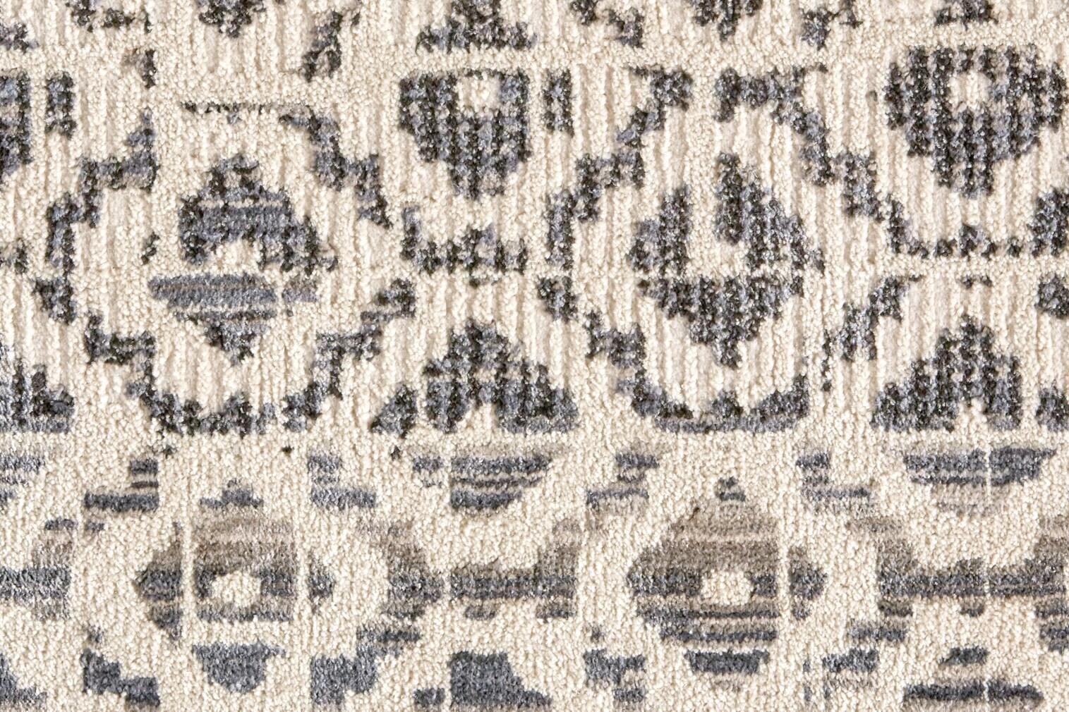 Kano Transitional Distressed Ivory/Taupe/Gray Area Rug