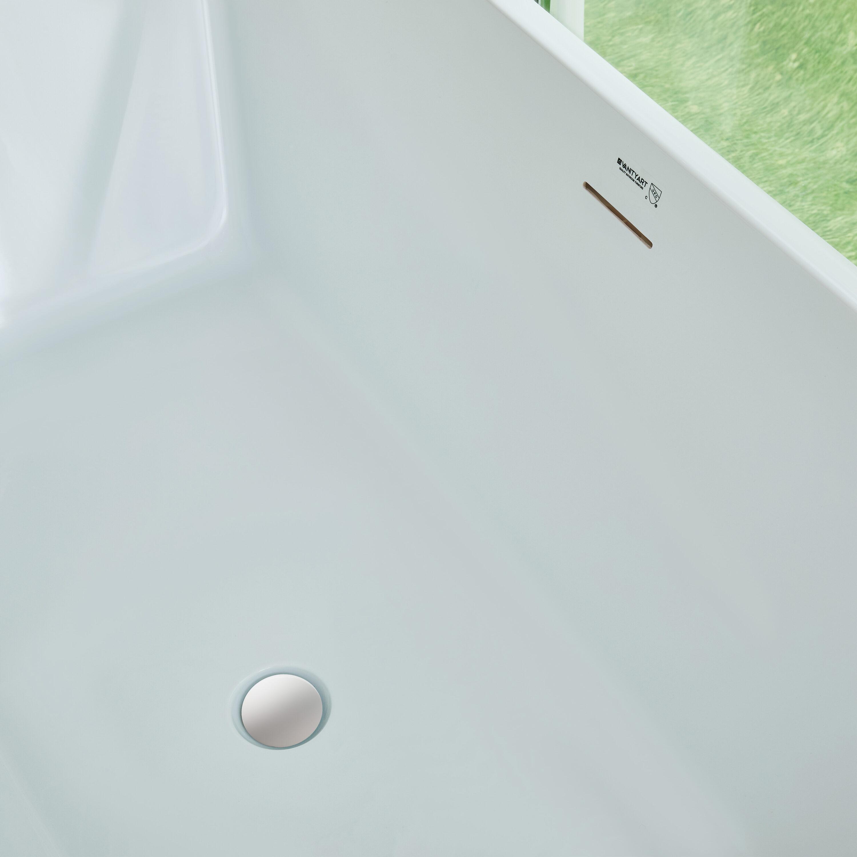 Chloe 59" x 30" Freestanding Soaking Bathtub