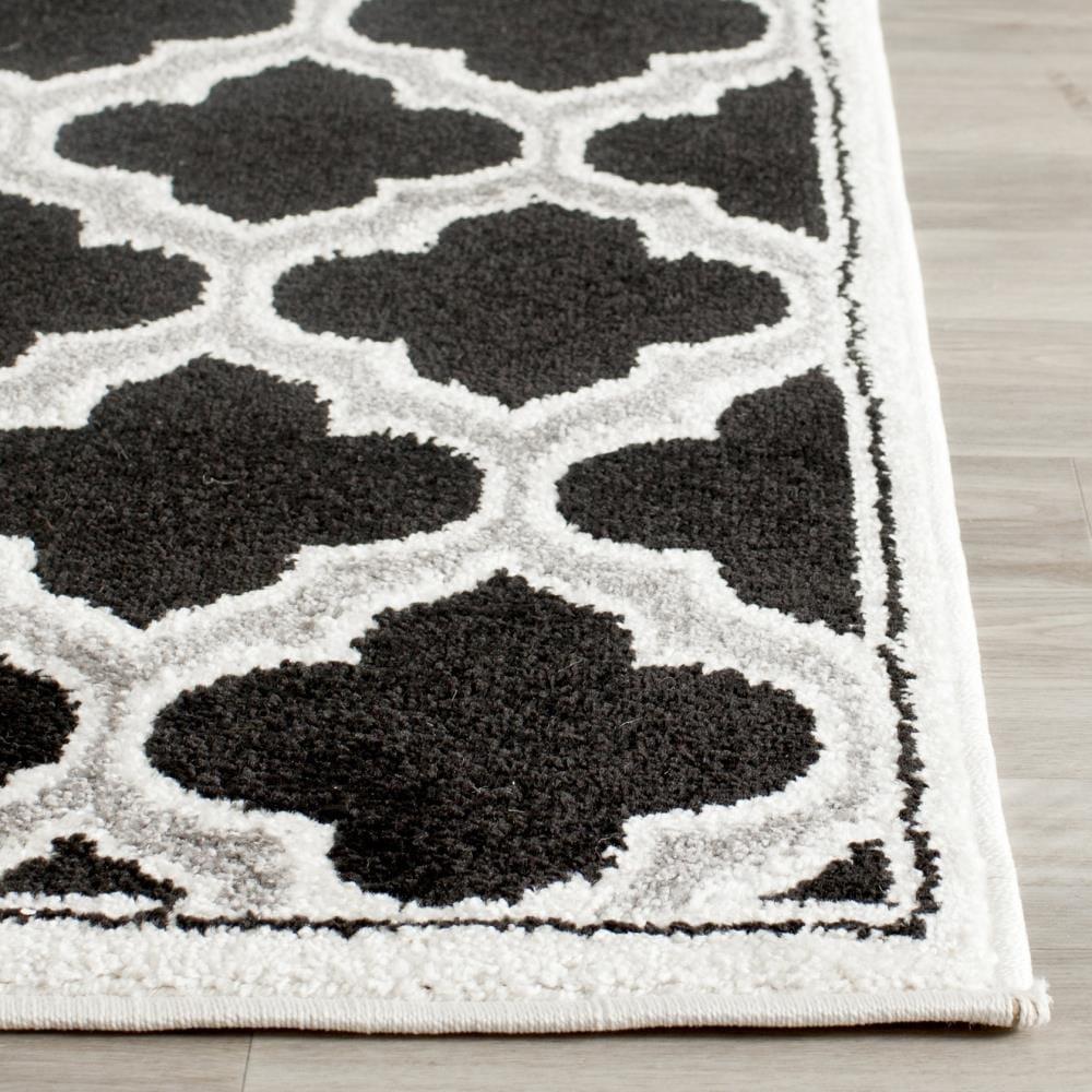 Amherst AMT412 Power Loomed Runner Rug - Anthracite/Ivory - 2'3"x7' - Safavieh.