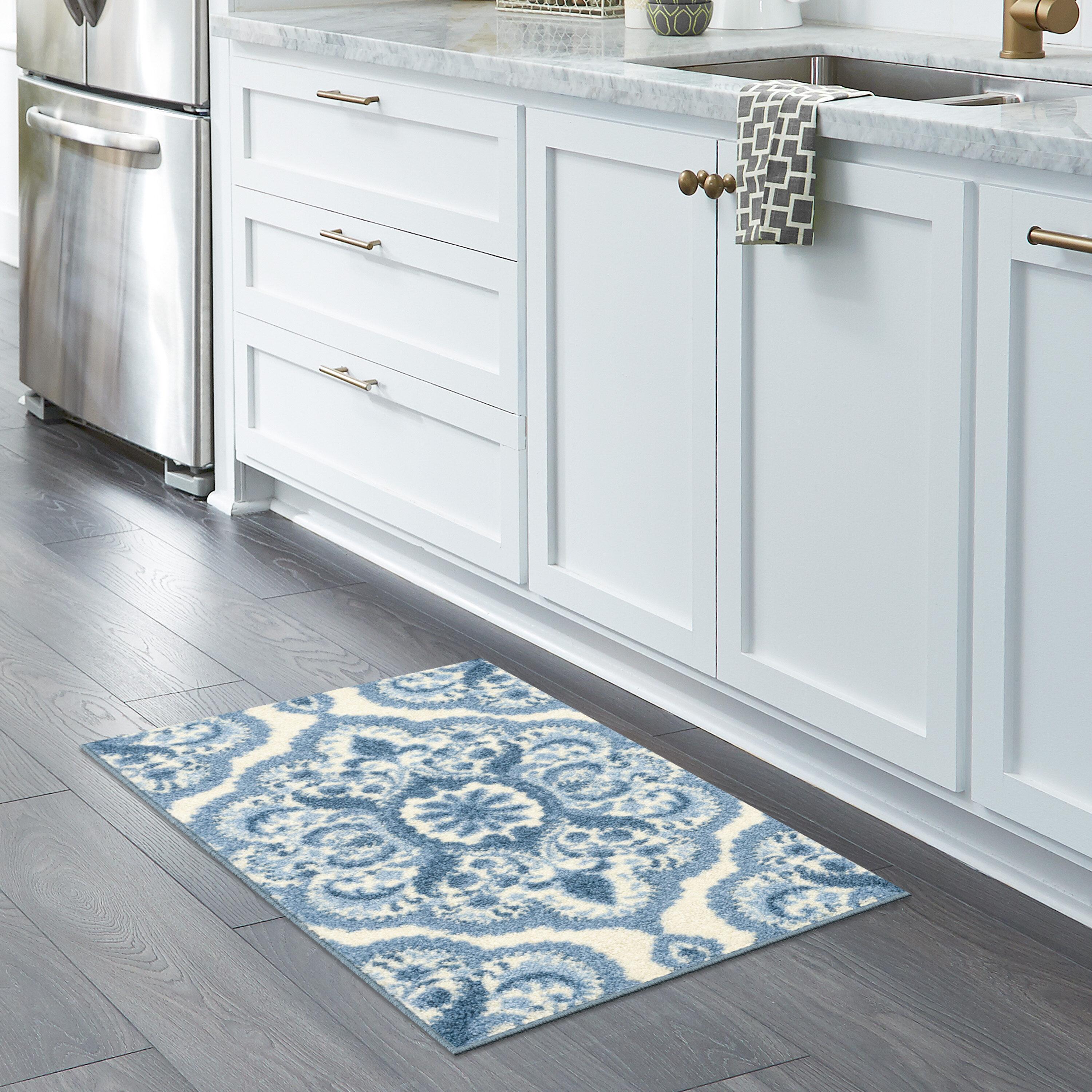 Hertel Damask Rug