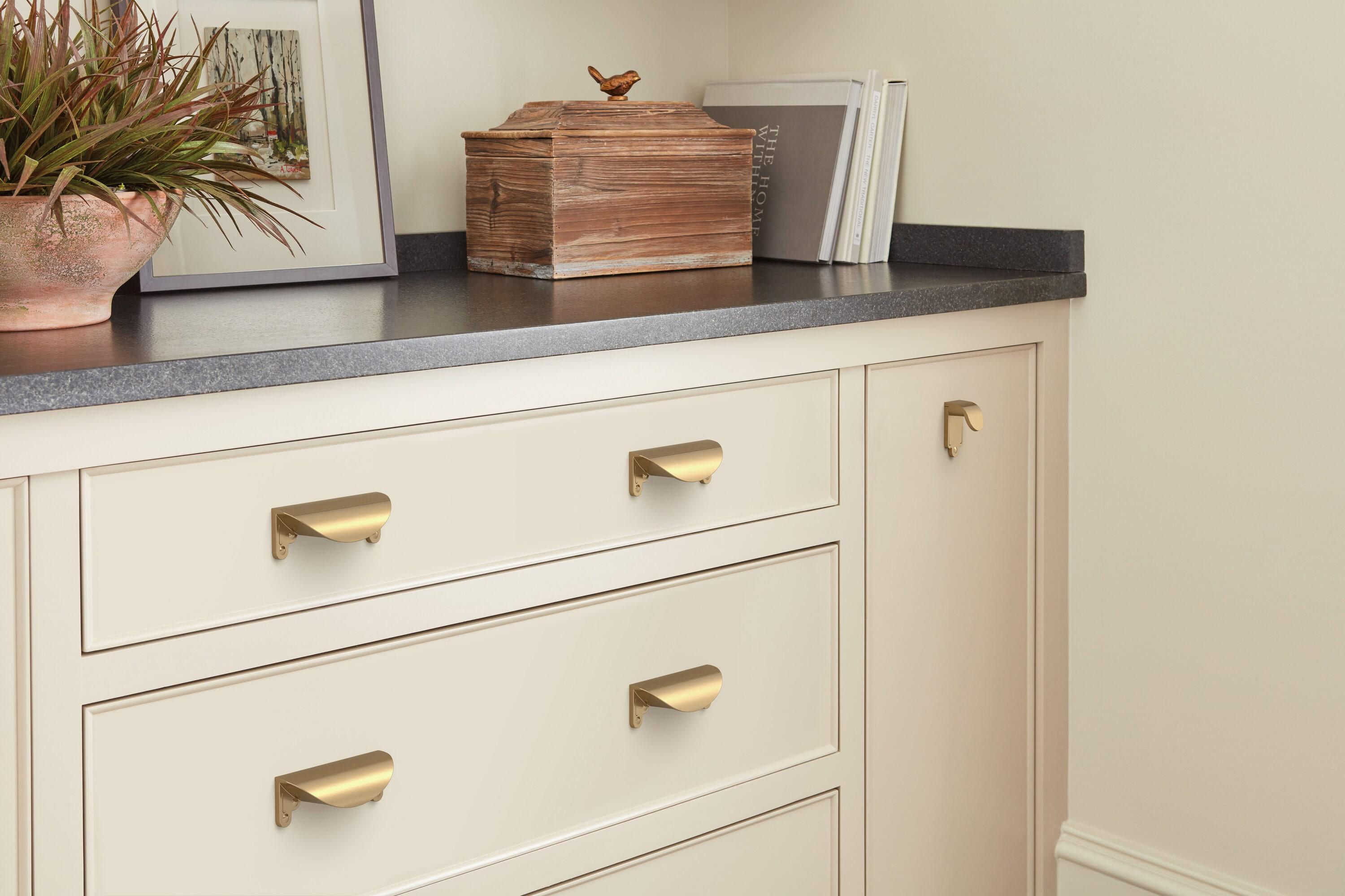 Inspirations 3" Center to Center Cup/Bin Pull