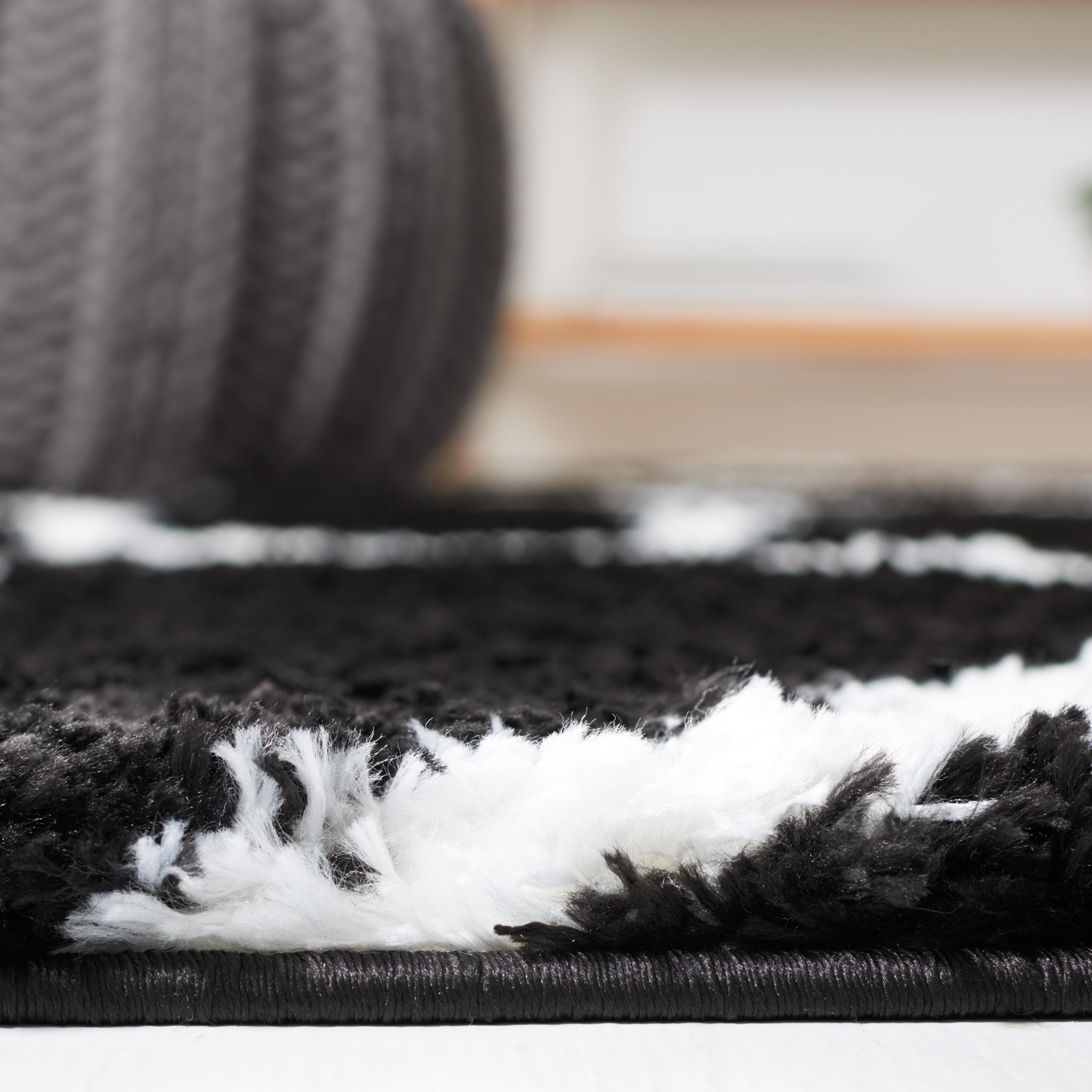 Tahoe Shag THO675 Power Loomed Area Rug - Black/White - 6'7"x8'7" - Safavieh.