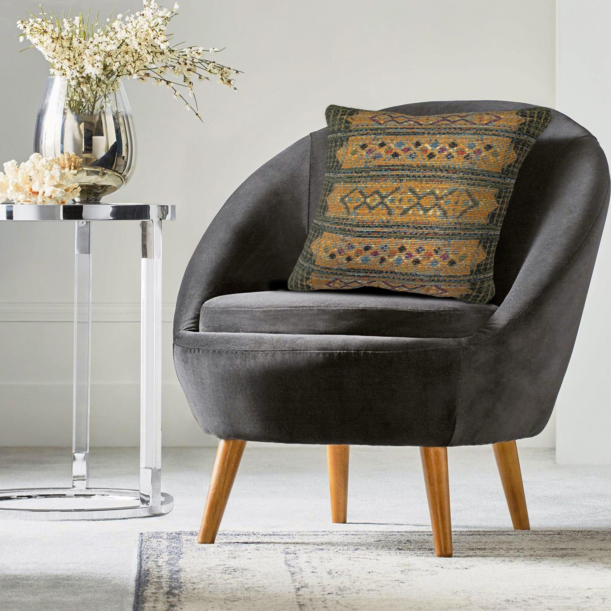 Liora Manne Geometric Indoor/Outdoor Throw Pillow