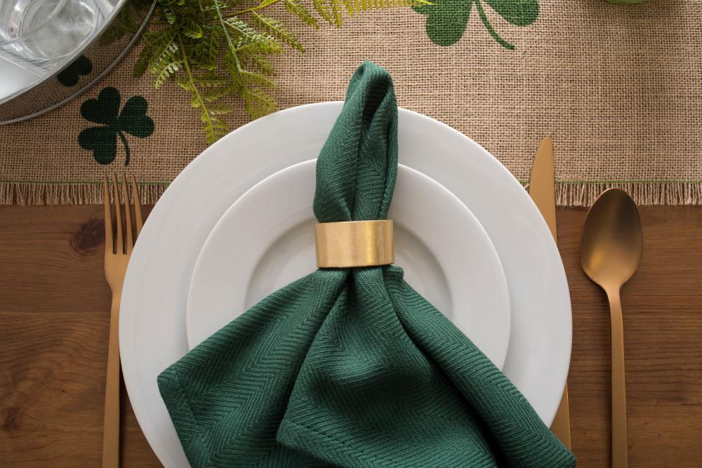 DII Shamrock Printed Jute Table Runner 14x74"