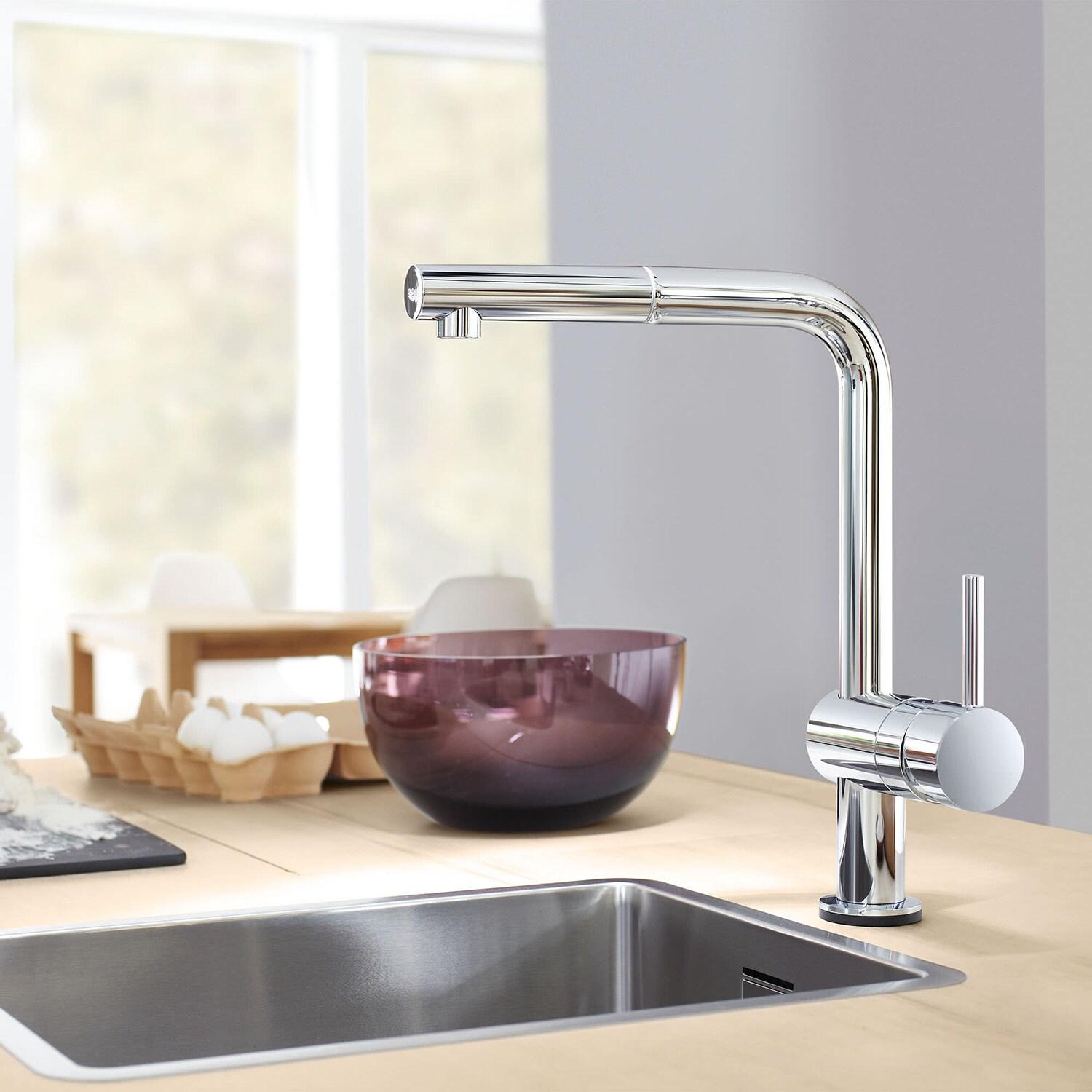 Minta® Pull Out Touch Single Handle Kitchen Faucet
