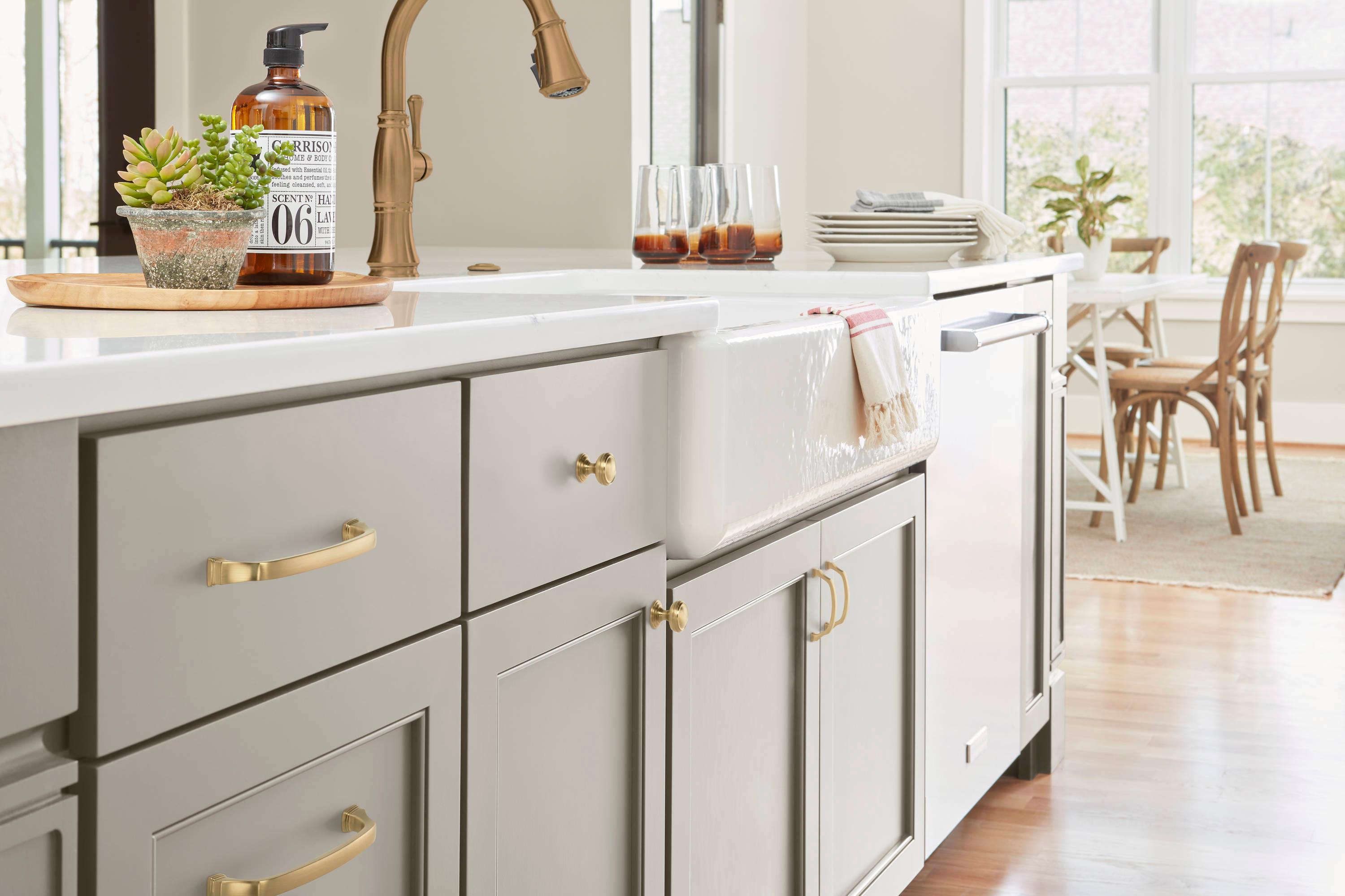 Amerock Allison 1 1/4" Diameter Mushroom Knob