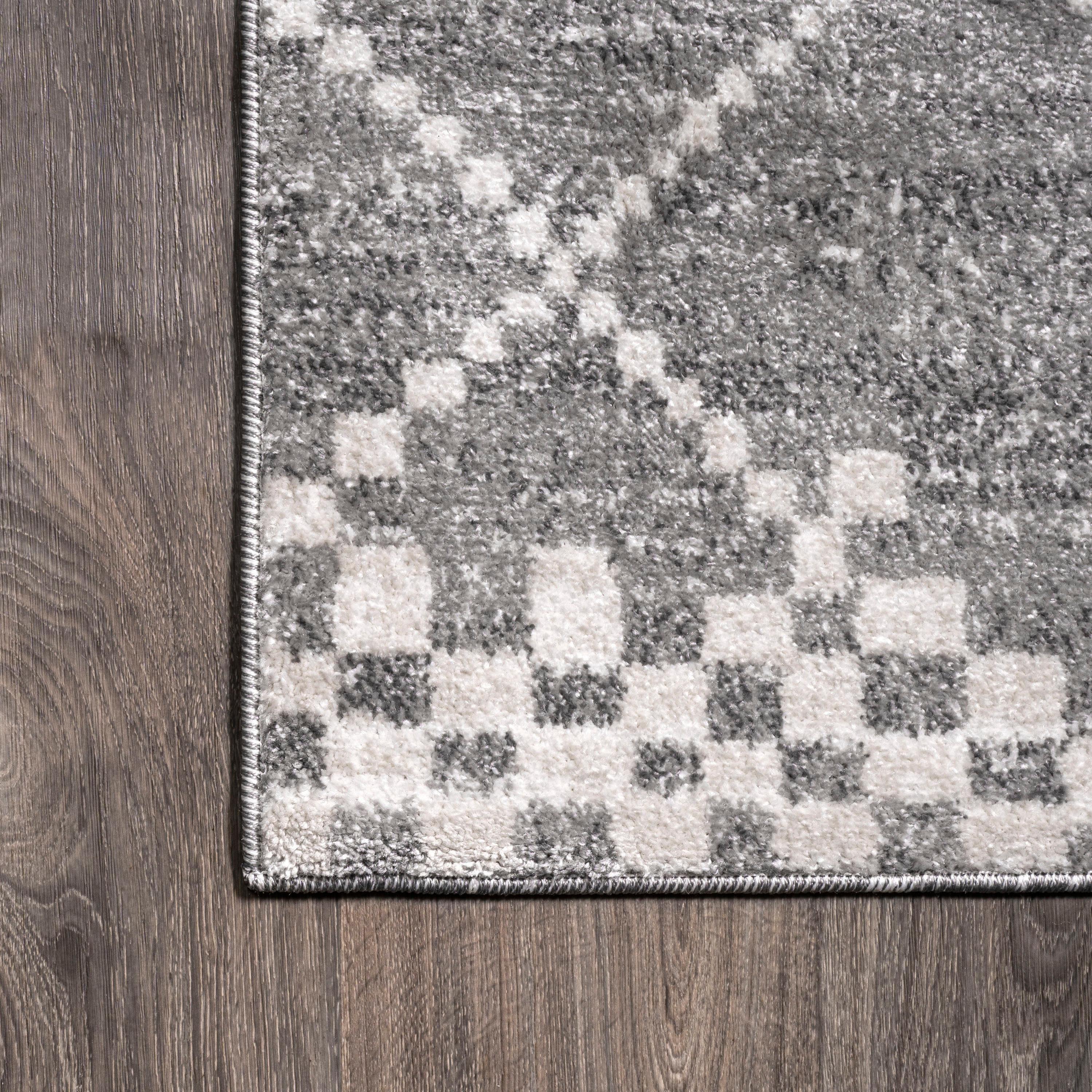 2'x8' Asilah Moroccan Modern Diamond Runner Rug, Gray - JONATHAN Y