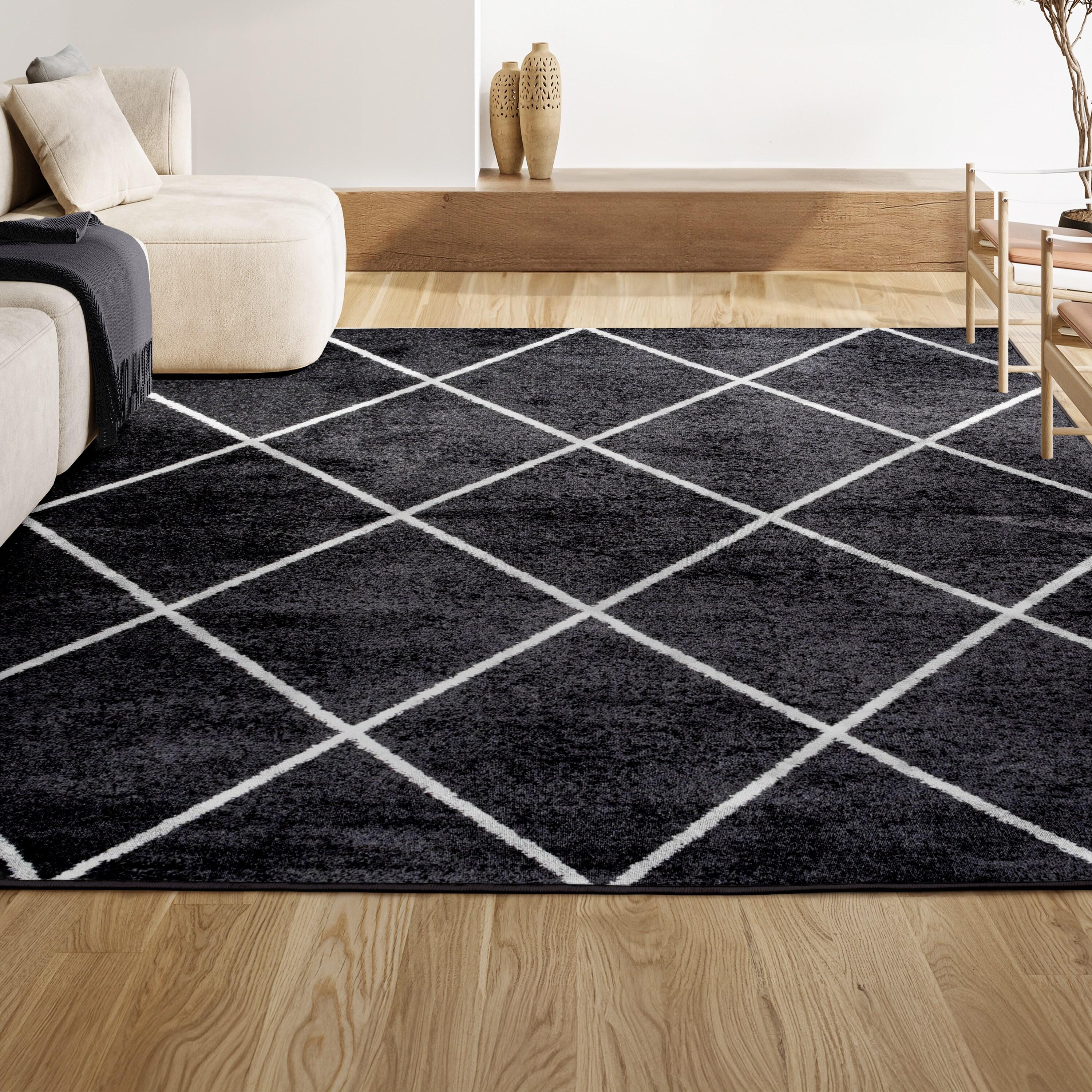 2'x10' Cole Minimalist Diamond Trellis Runner Rug, Black/White - JONATHAN Y