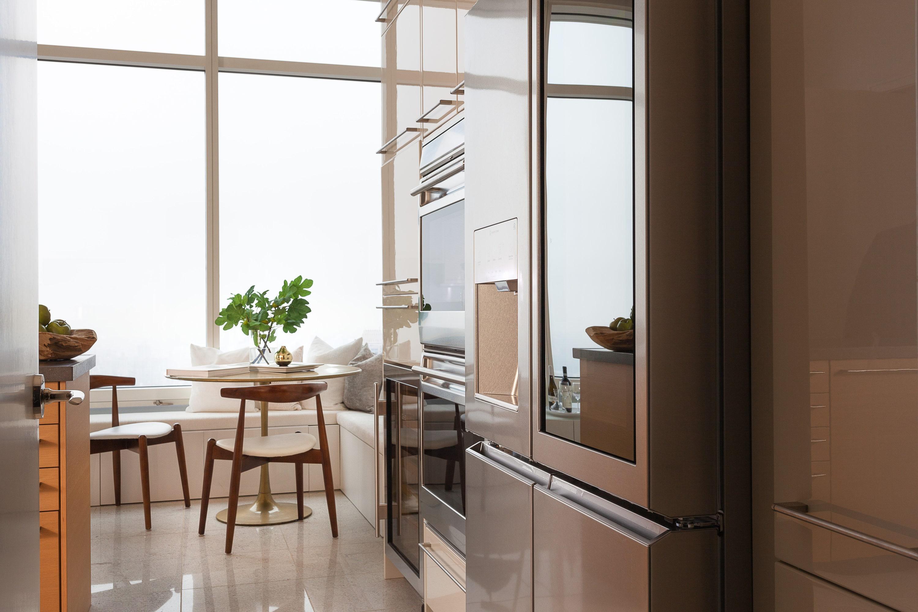 LG SIGNATURE 31 cu. ft. Smart wi-fi Enabled InstaView® Door-in-Door® Refrigerator