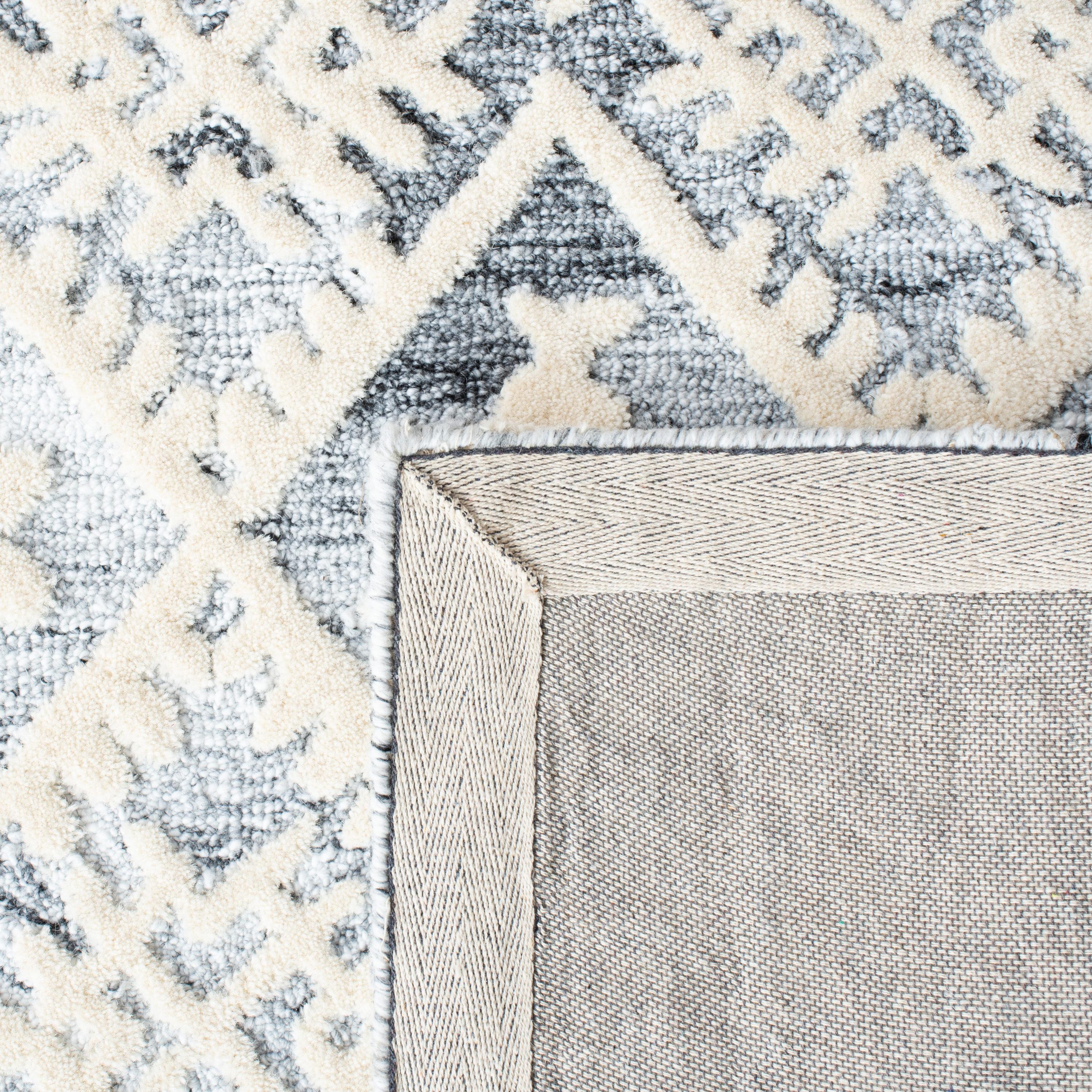 Roslyn ROS803 Hand Tufted Area Rug - Grey/Ivory - 5'x8' - Safavieh.