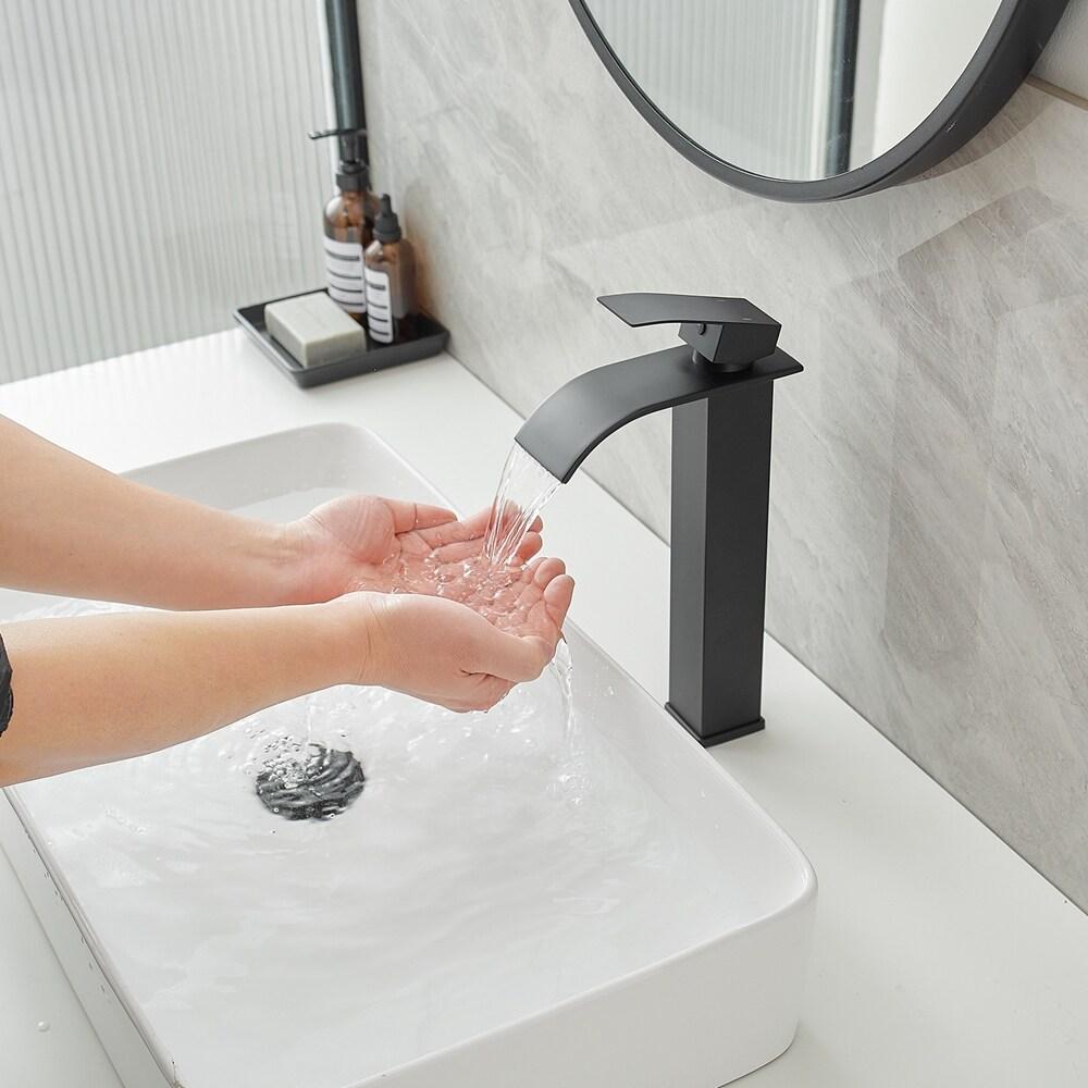 Vessel Sink Faucet Single-handle Bathroom Faucet with Drain Assembly