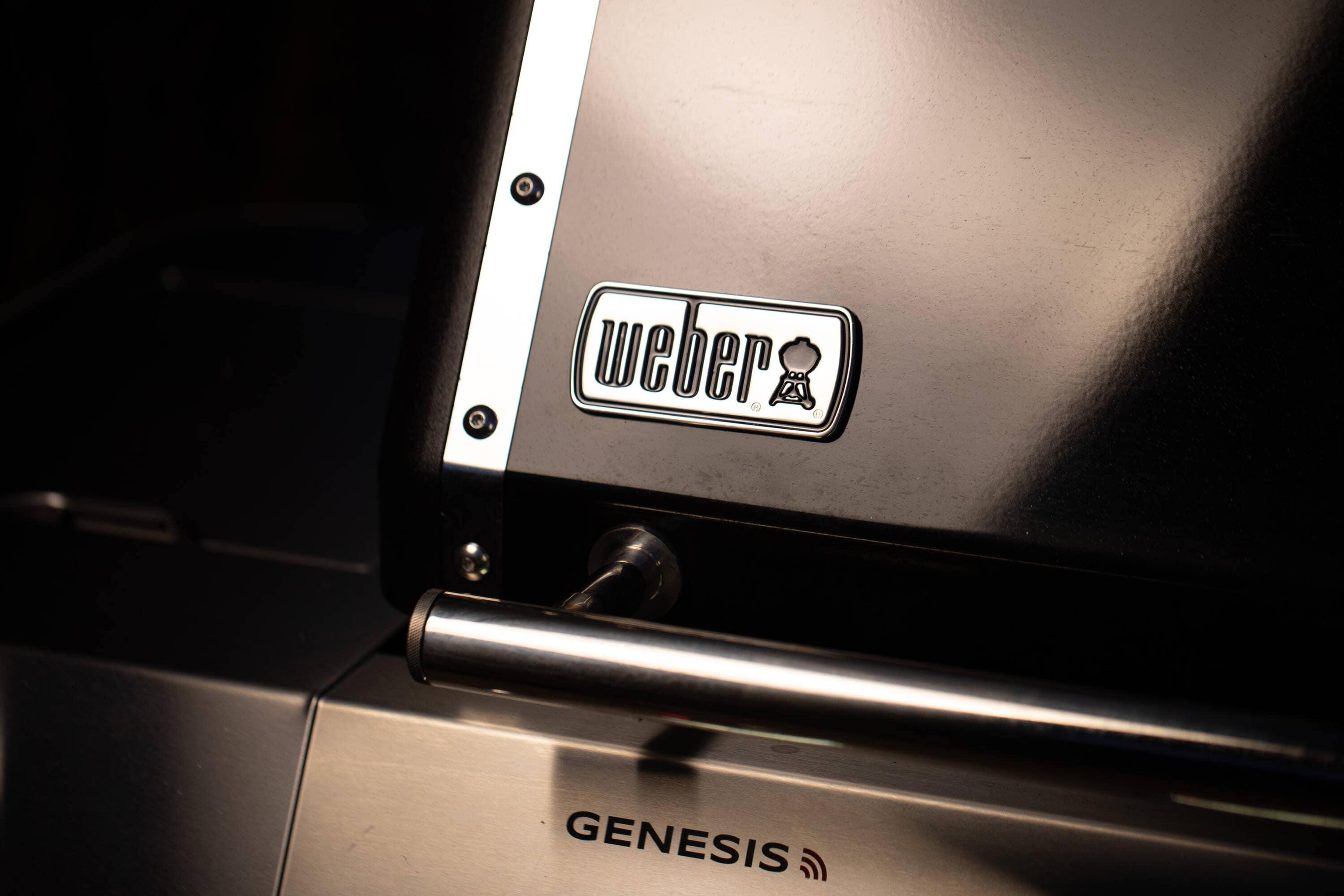 Genesis E-315 Gas Grill (liquid Propane)