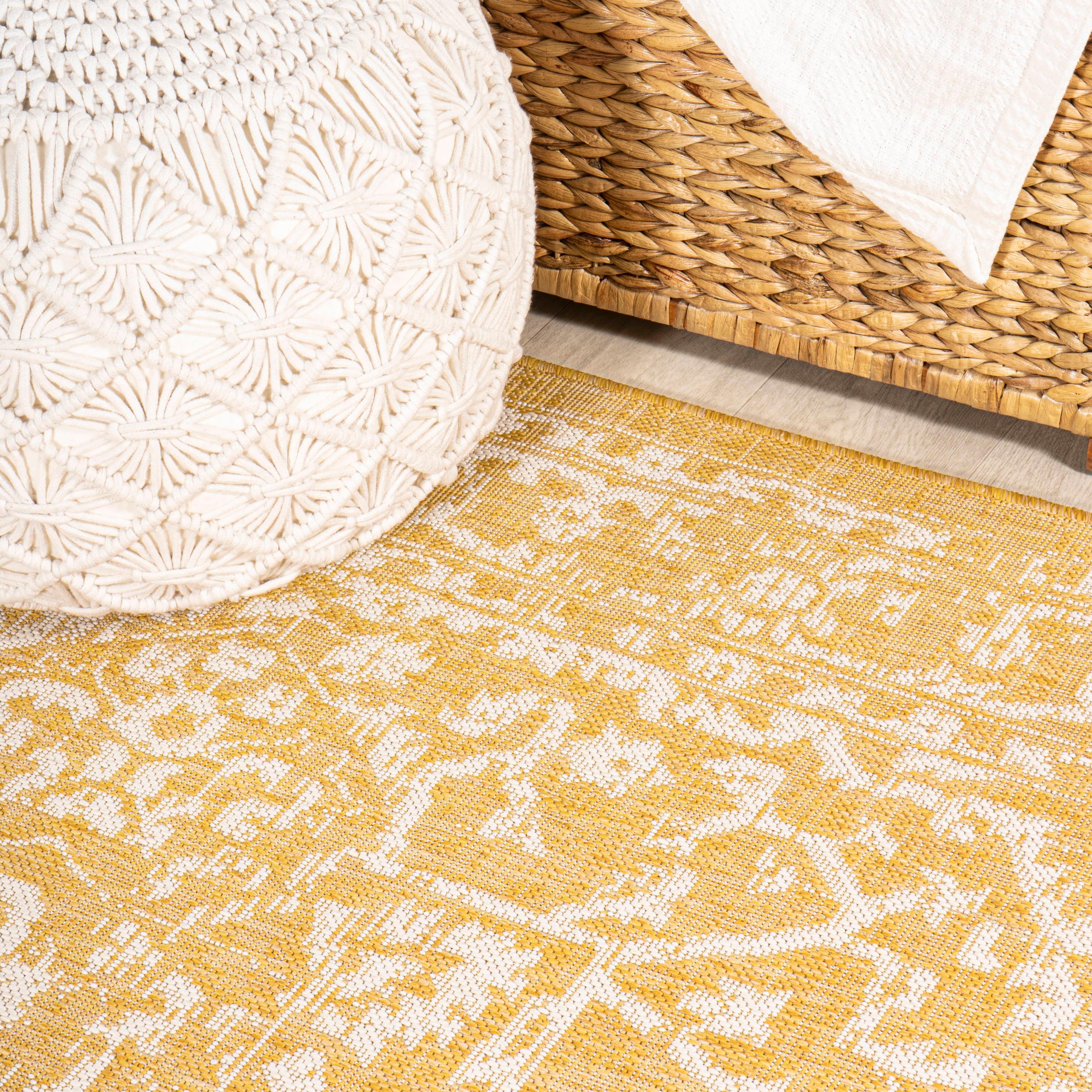 5' x 8' Malta Bohemian Medallion Textured Weave Indoor/Outdoor Area Rug, Yellow/Cream - JONATHAN Y