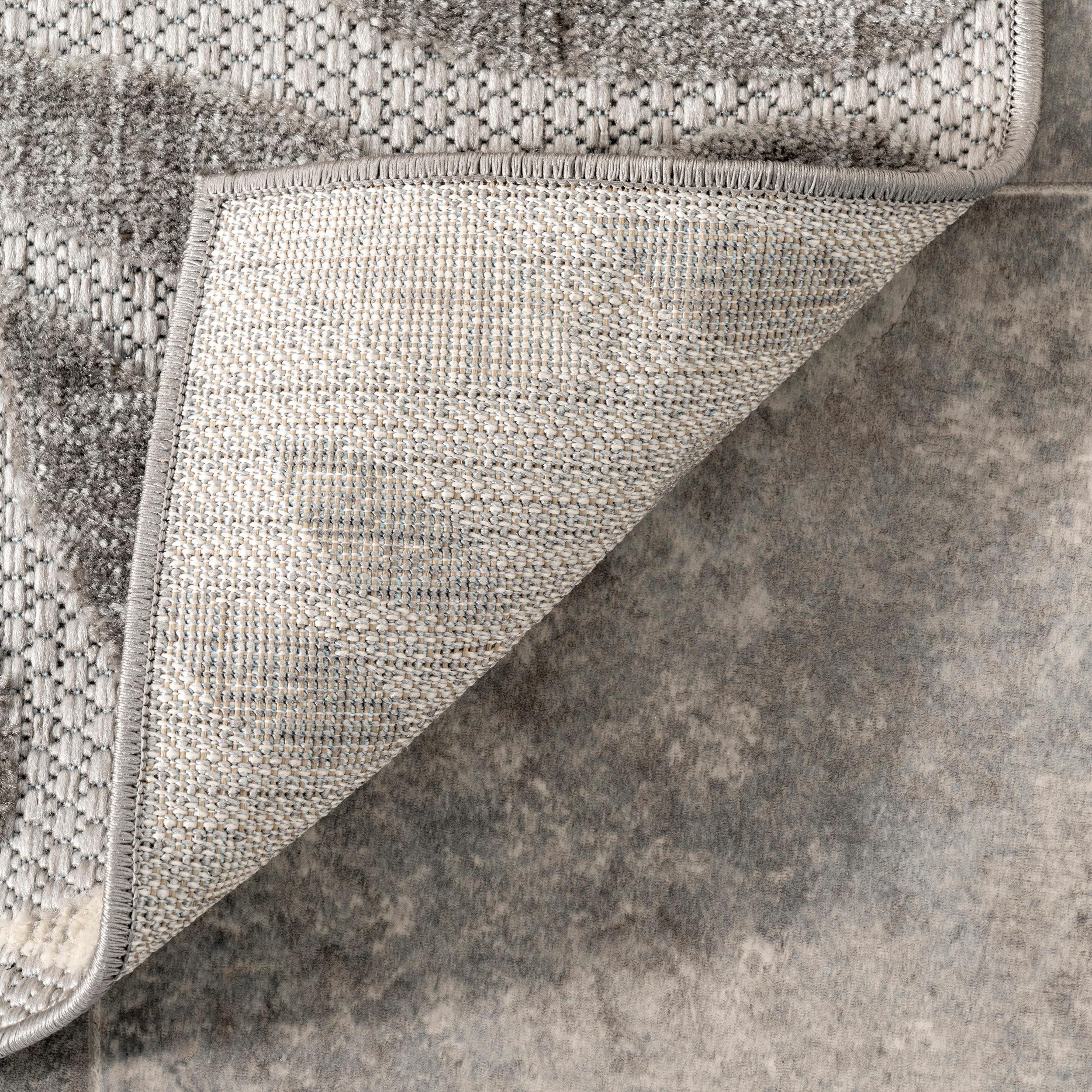 Nuloom Monique Floral & Paisley 5x8 Indoor/Outdoor Area Rug for Living Room Patio Deck Front Porch Kitchen, Light Grey/Ivory