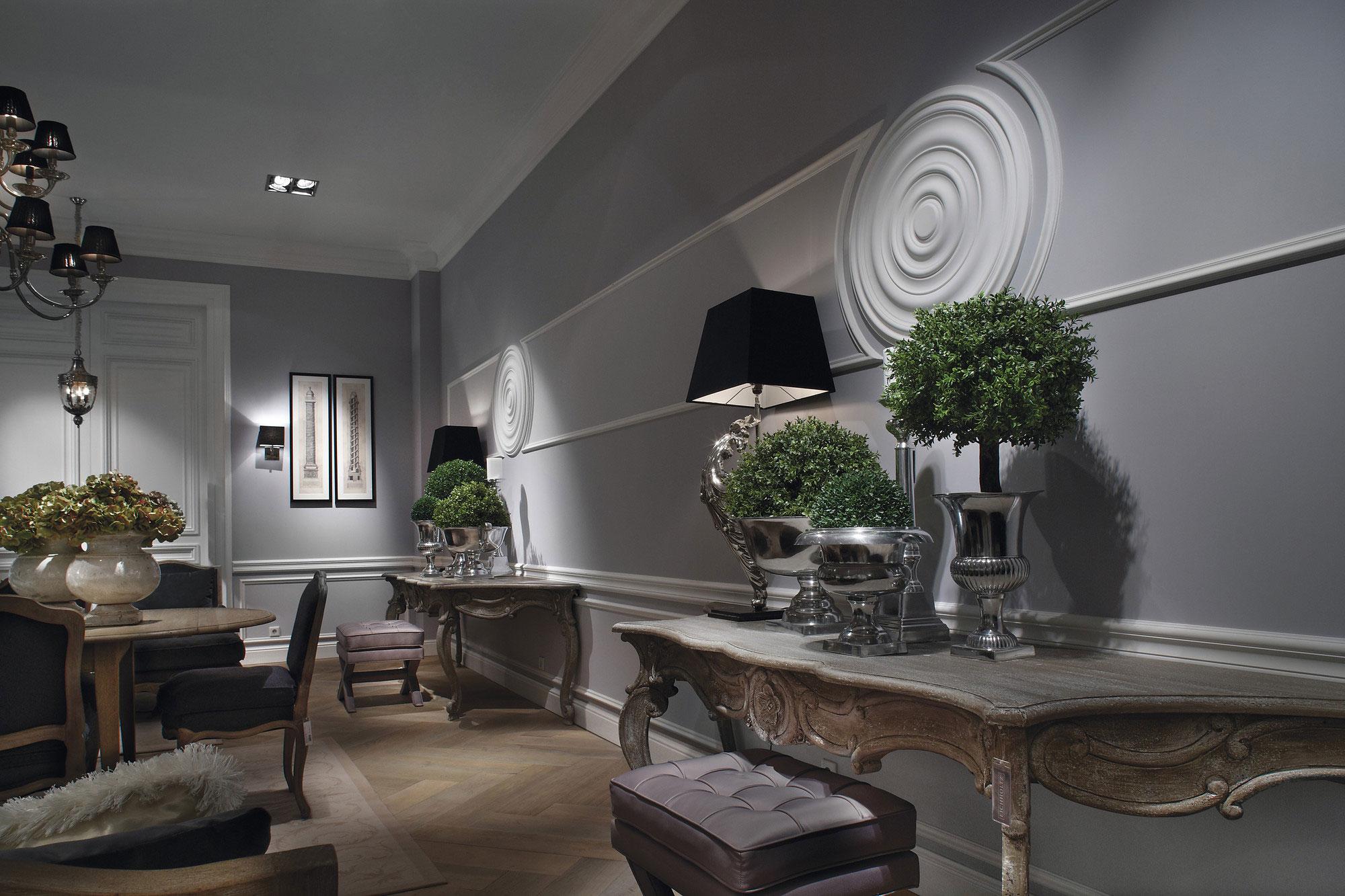 Orac Decor 3.3125'' H x 78.75'' W x 0.75'' D Plastic Chair Rail