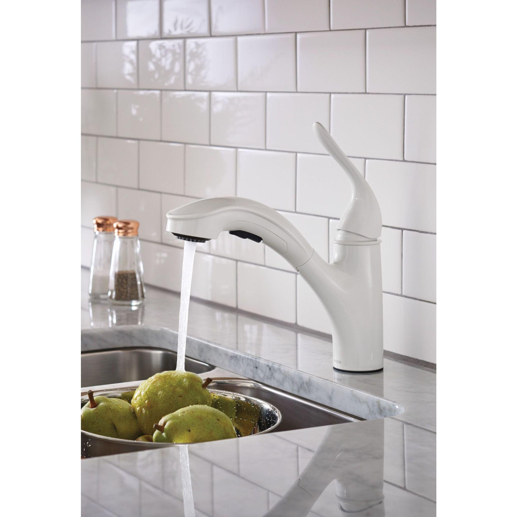 Moen Brecklyn Single-Handle Pull-Out Sprayer Kitchen Faucet with Power Clean Technology