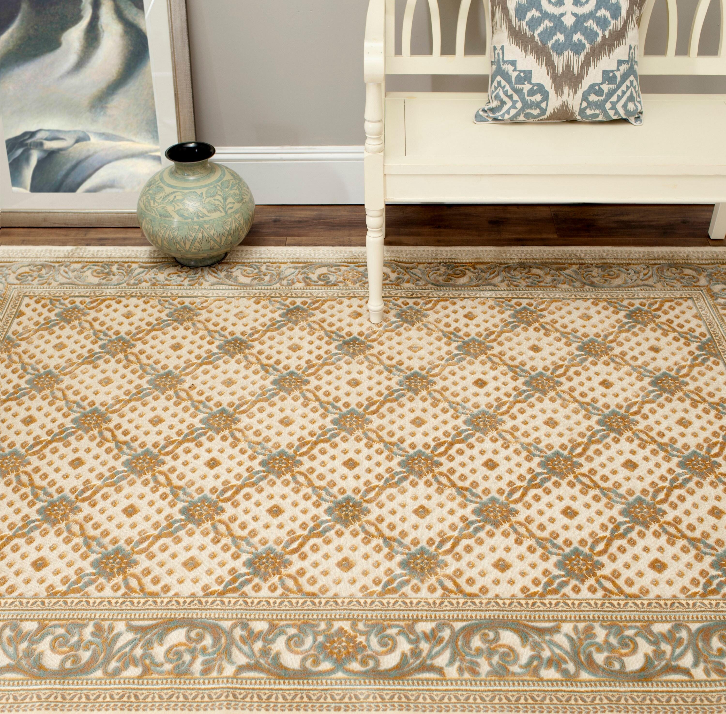 SAFAVIEH Paradise Jonette Geometric Floral Area Rug, Cream, 3'3" x 4'7"