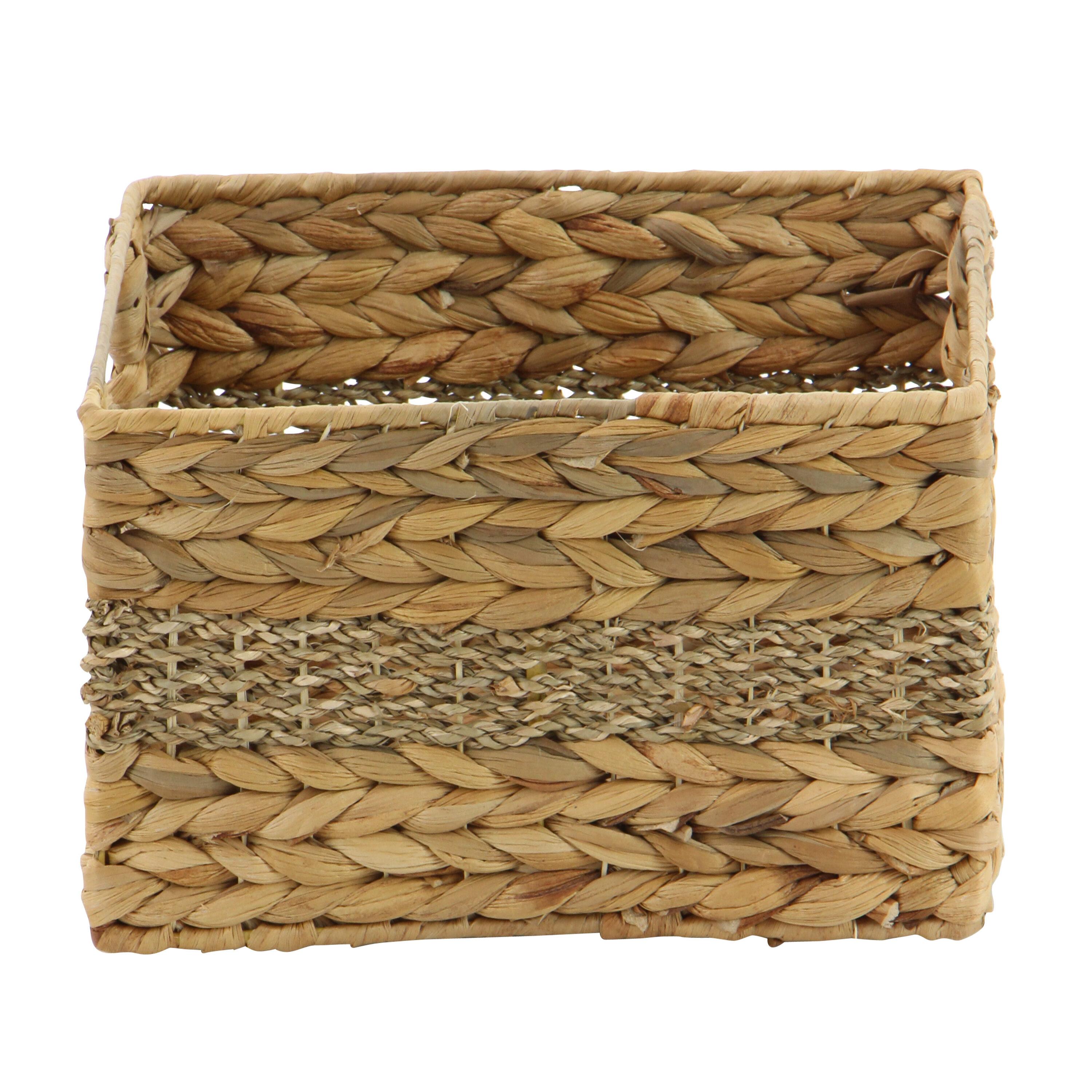 DecMode 16", 14", 12", 10"W Light Brown Seagrass Handmade Storage Basket with Handles, 4-Pieces