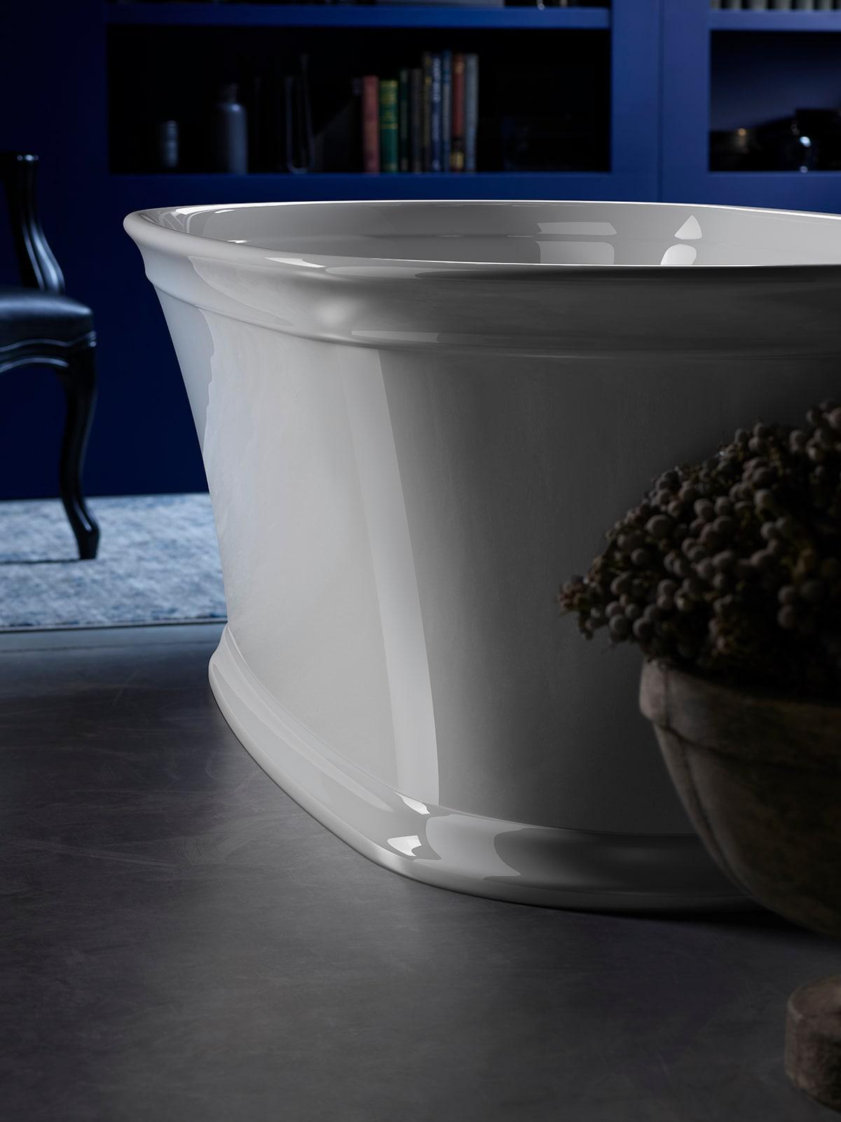 Memoirs® 60" x 34" Freestanding Soaking Bathtub with Slotted Overflow and Center Toe-Tap Drain
