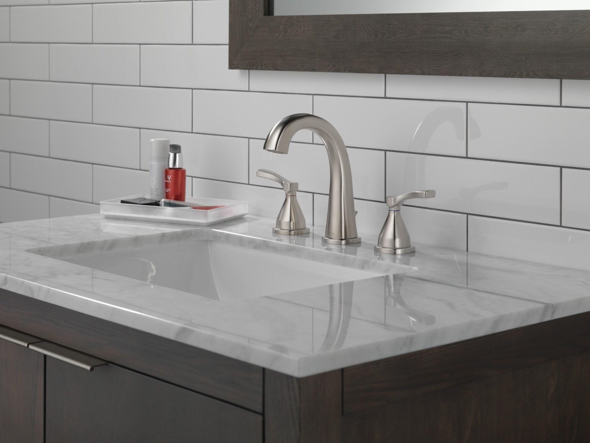 Stryke Widespread Bathroom Faucet with Drain Assembly and DIAMOND™ Seal Technology