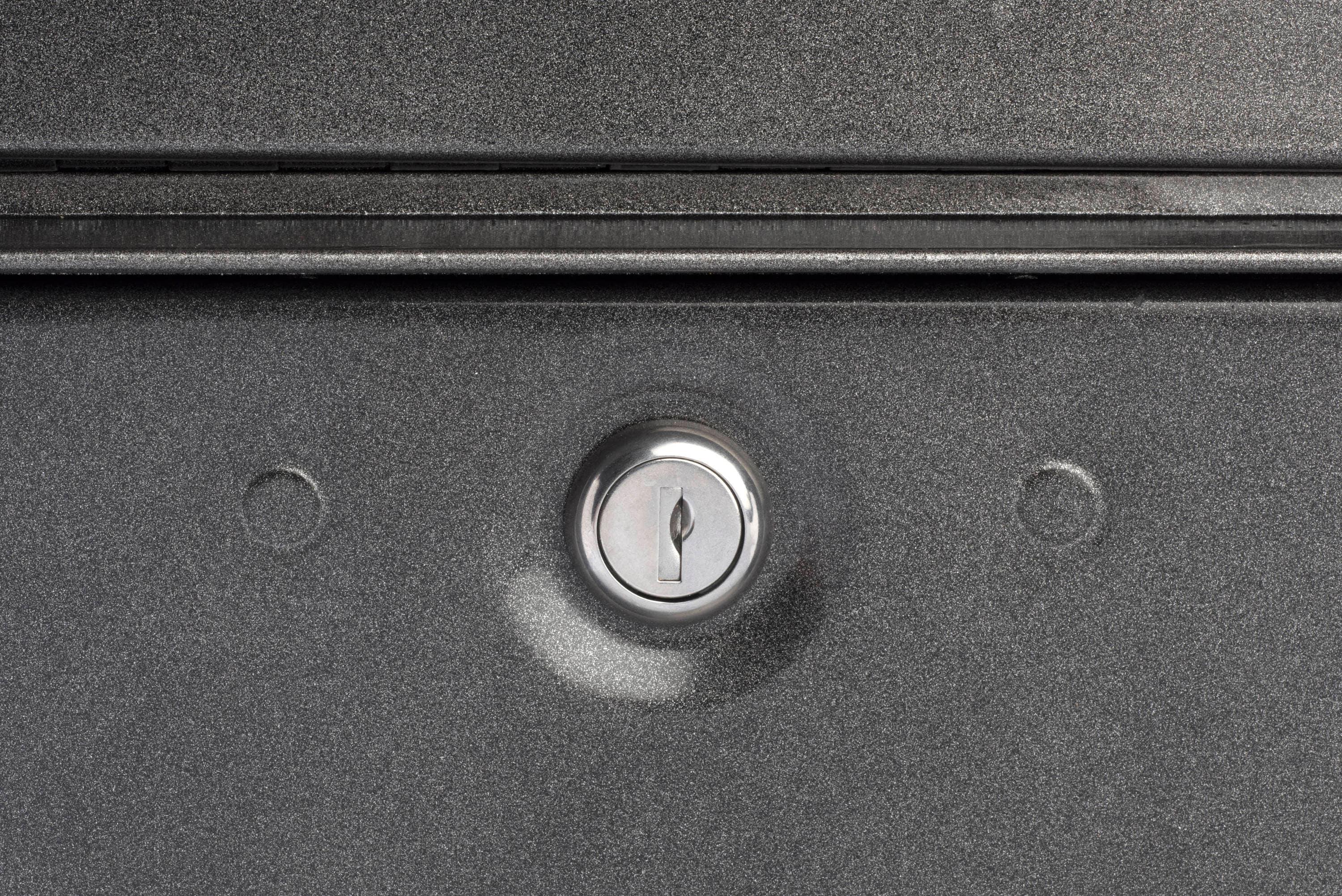 Oasis 360 Locking Post Mounted Mailbox