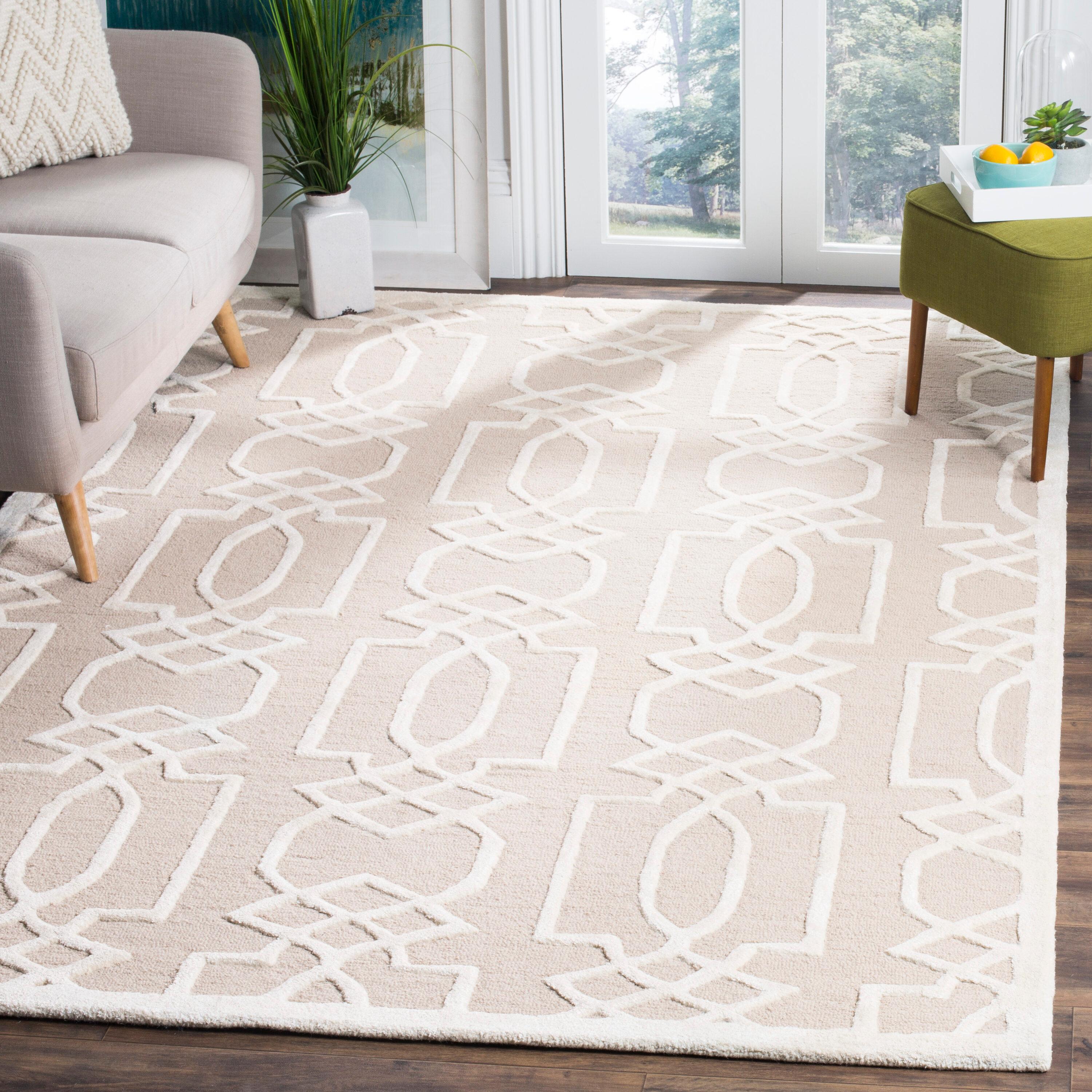 Safavieh Bella Hand Tufted Wool Geometric Rug