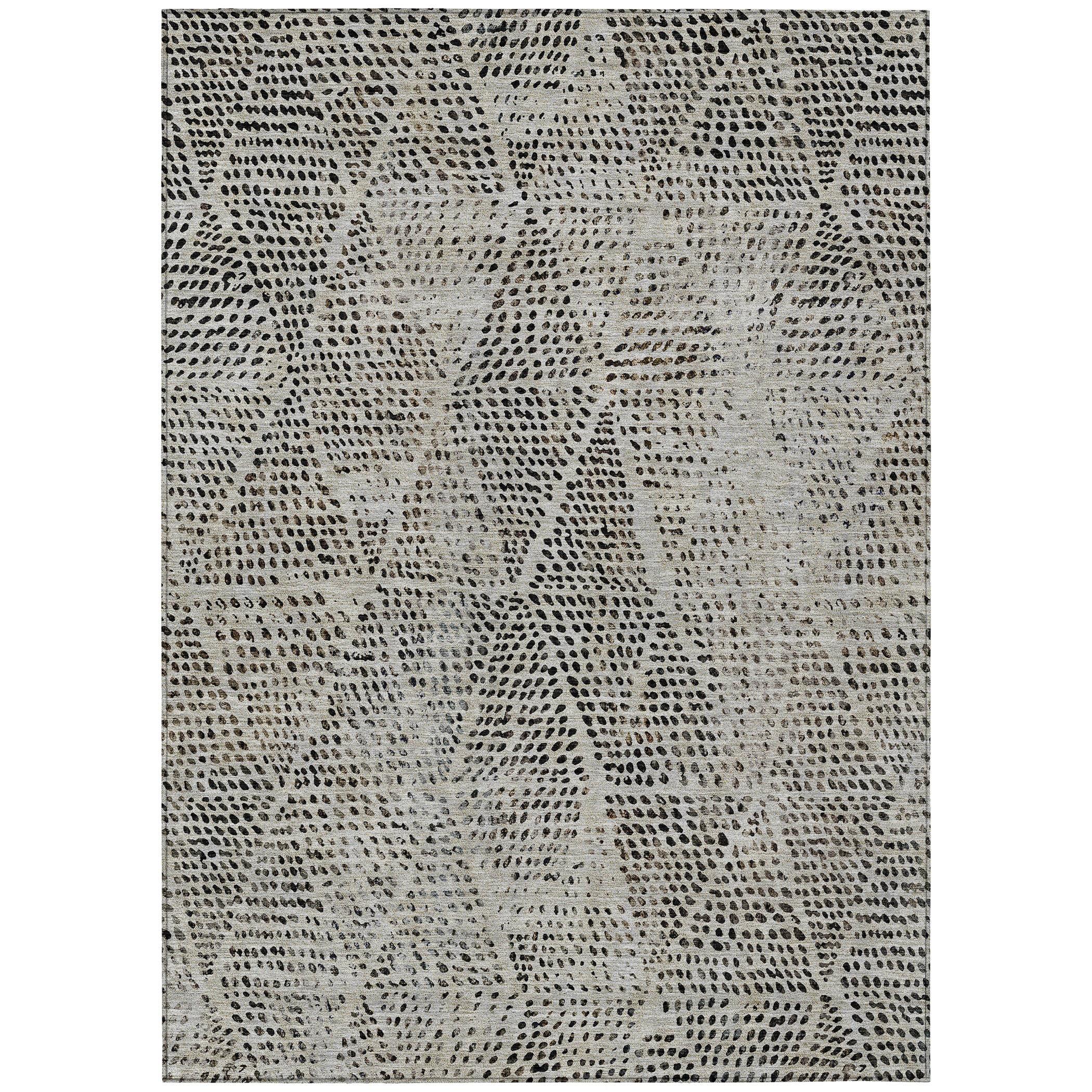 Gray Diamond Pattern Machine Washable Indoor Outdoor Rug