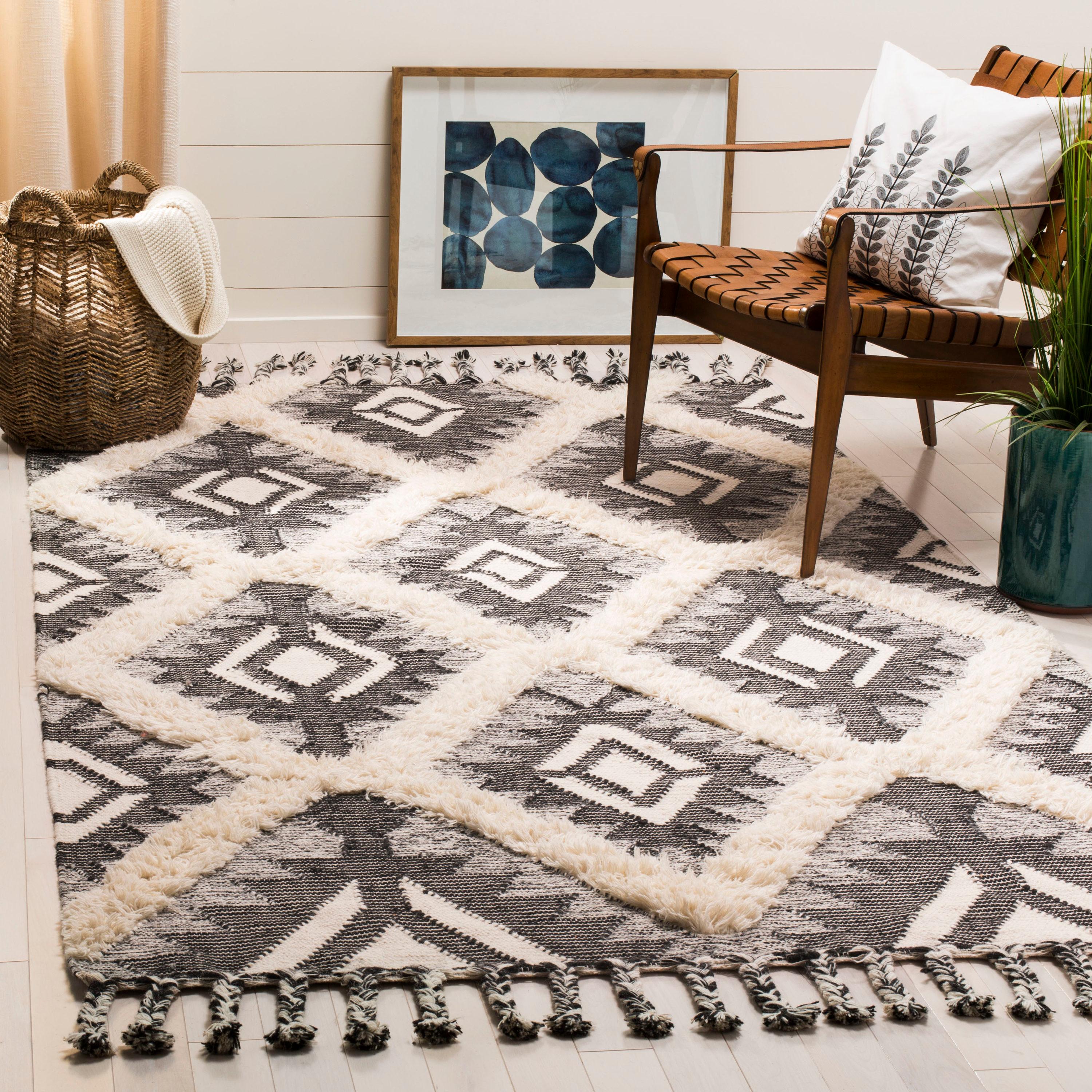 Foundry Select Cedarvale Kenya Hand Knotted Wool/Cotton Southwestern Rug in Ivory/Black