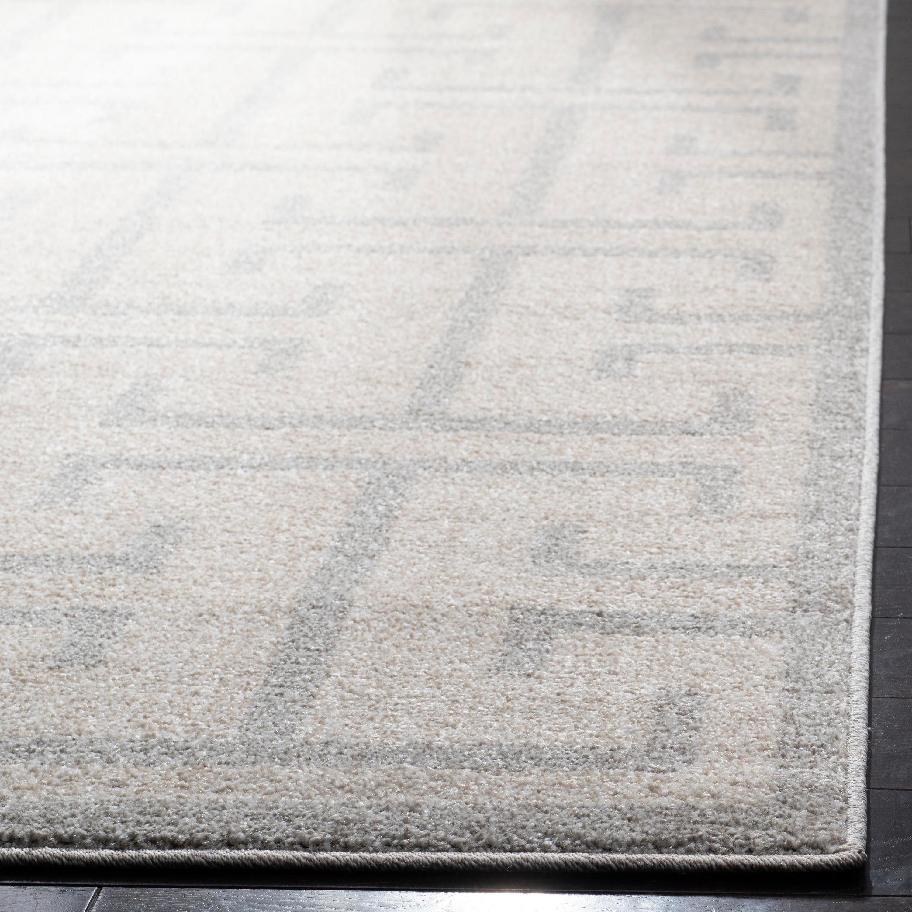 Amherst AMT404 Power Loomed Area Rug - Ivory/Light Grey - 4'x6' - Safavieh.