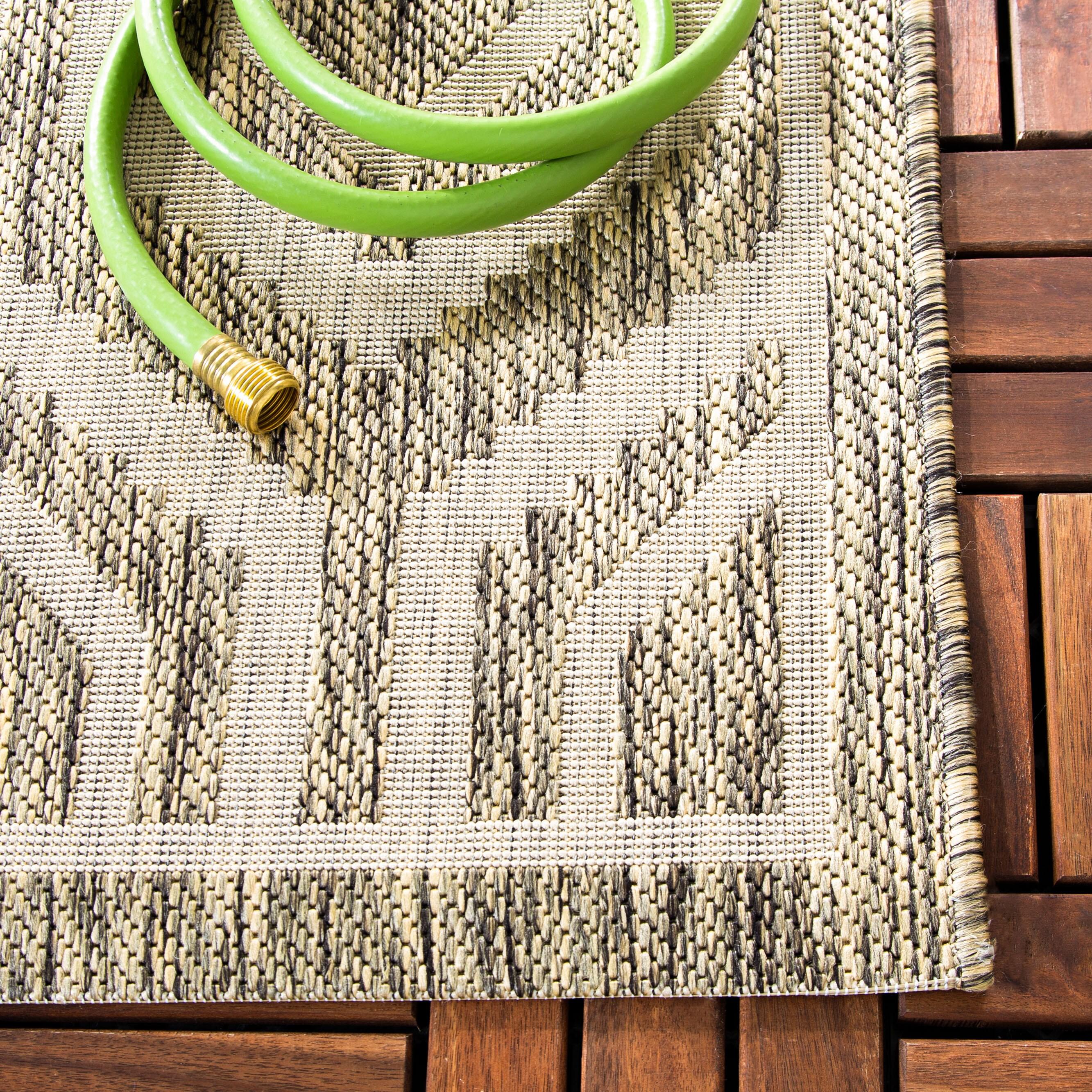Courtyard CY6902 Power Loomed Indoor and Outdoor Area Rug - Brown/Bone - 6'7"x9'6" - Safavieh