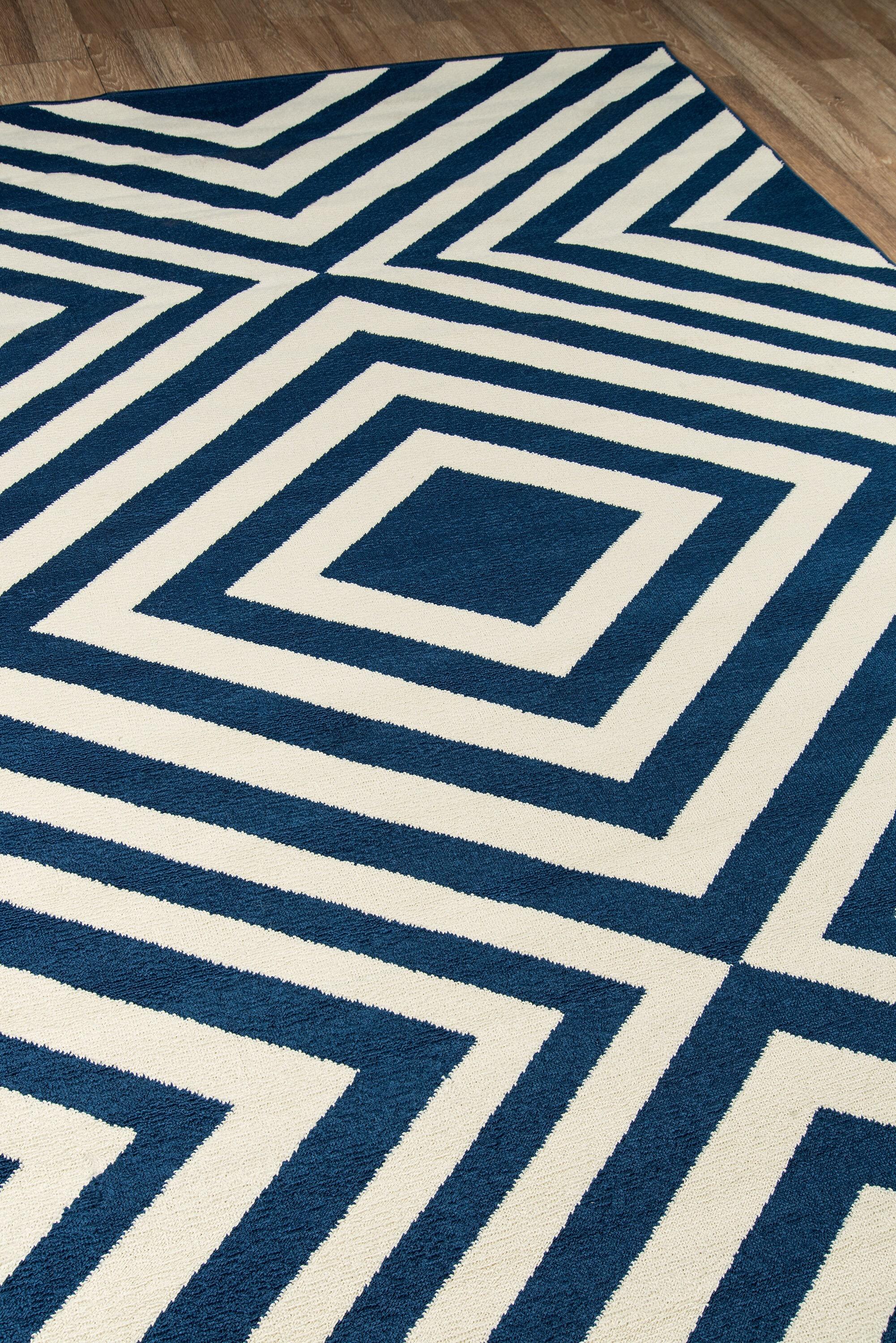 Navy Indoor/Outdoor Geometric Rug