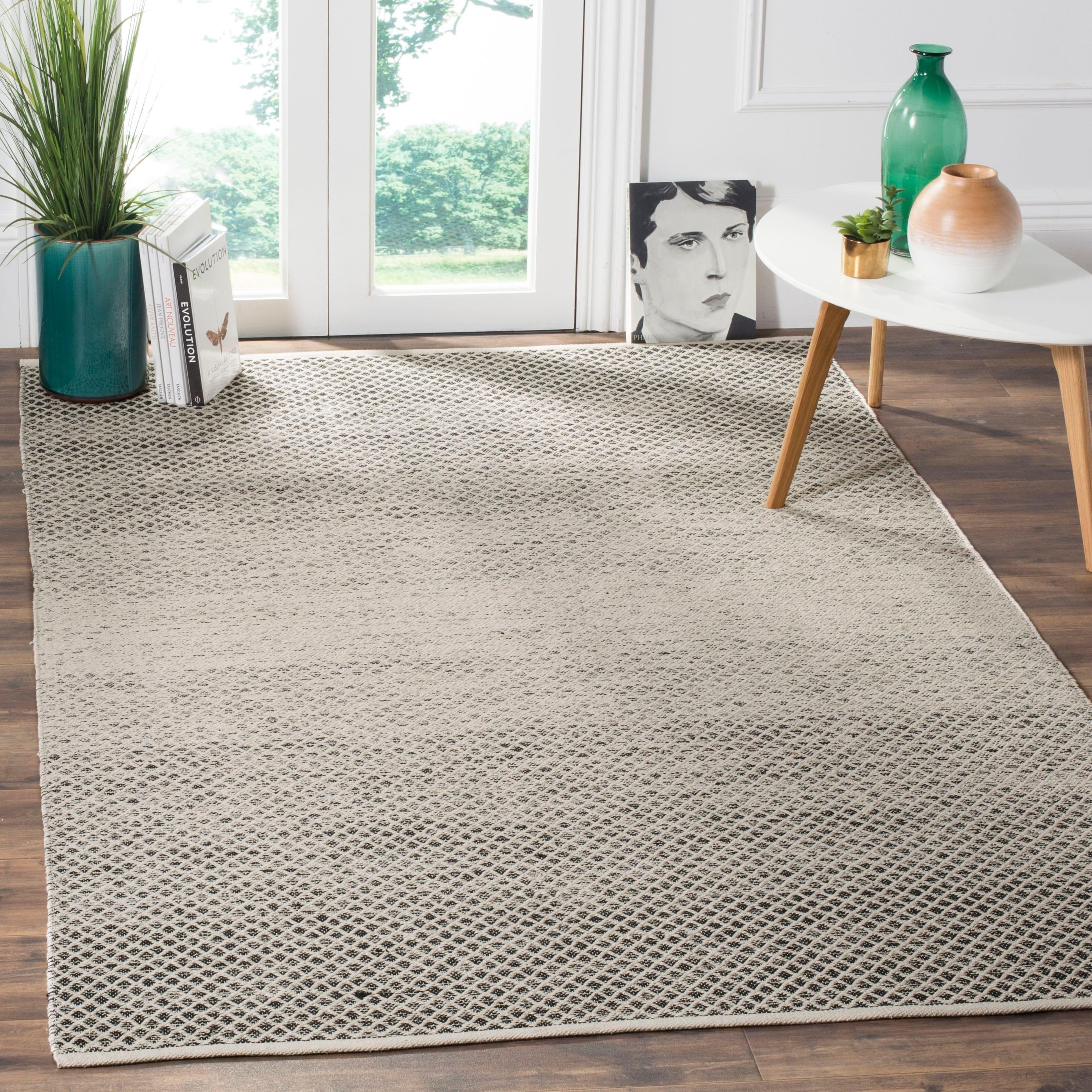 Montauk MTK601 Hand Woven Indoor Area Rug - Black/Ivory - 6'x9' - Safavieh.