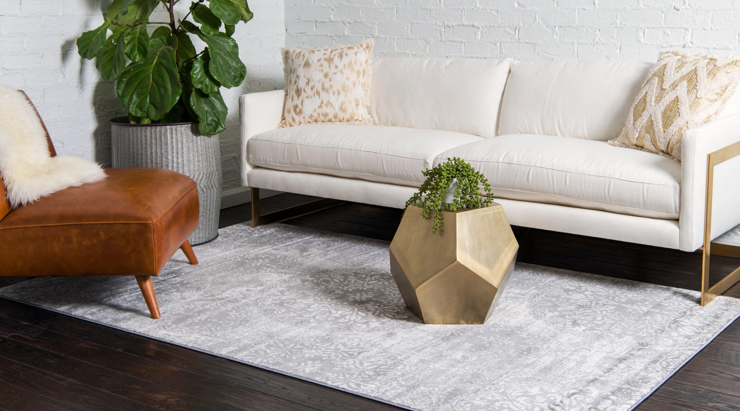 Unique Loom 4' 0 x 6' 0 Sofia Grand Gray Area Rug