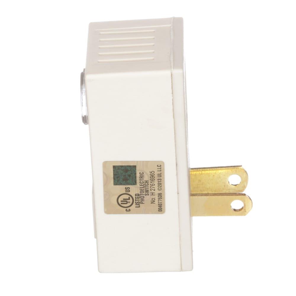 Southwire 60 -Watt EQ Electrical outlet Tan 1 -Head Dusk-to-Dawn Flood Light