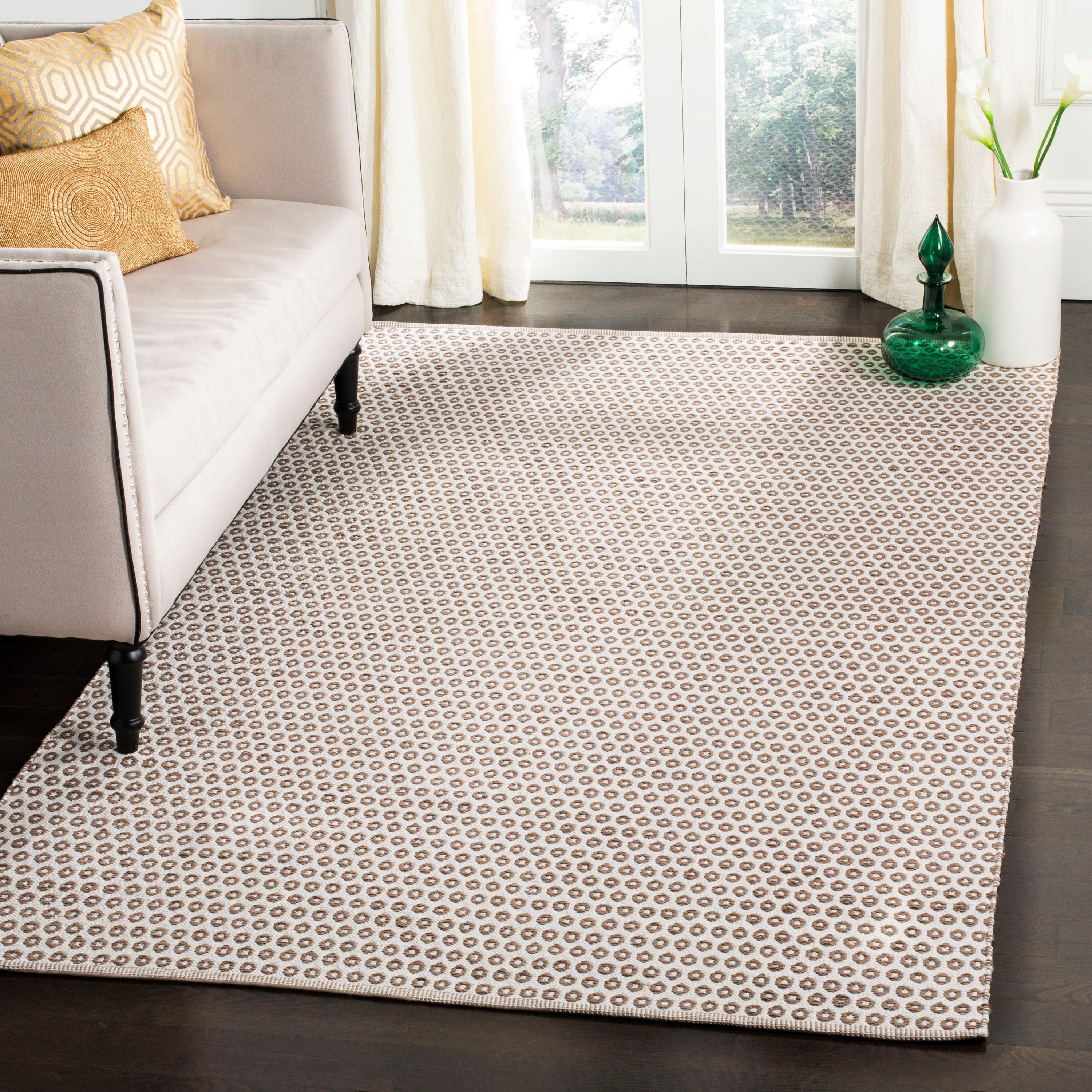 Montauk MTK616 Hand Woven Indoor Accent Rug - Taupe/Ivory - 3'x5' - Safavieh