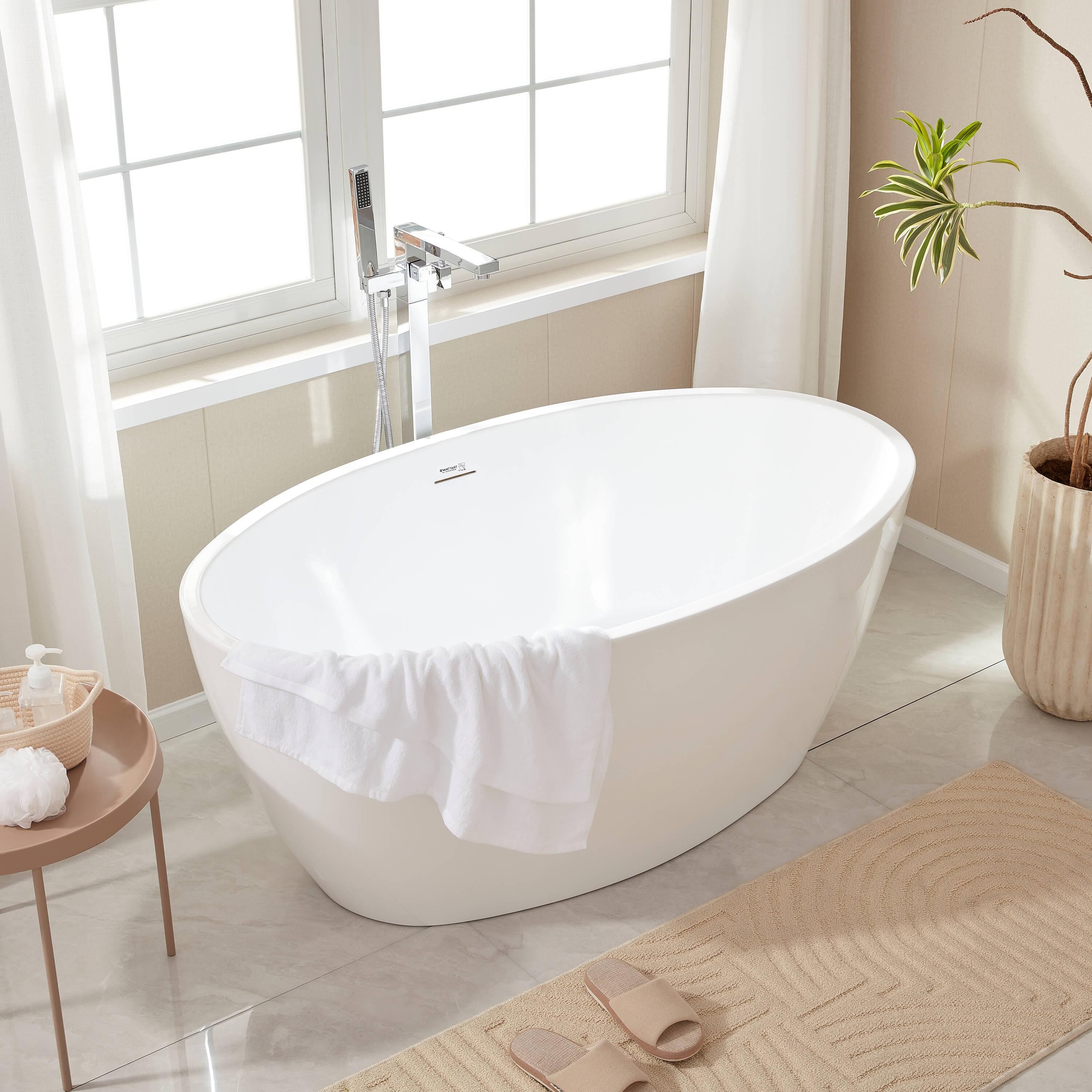 Freestanding Soaking Acrylic Bathtub
